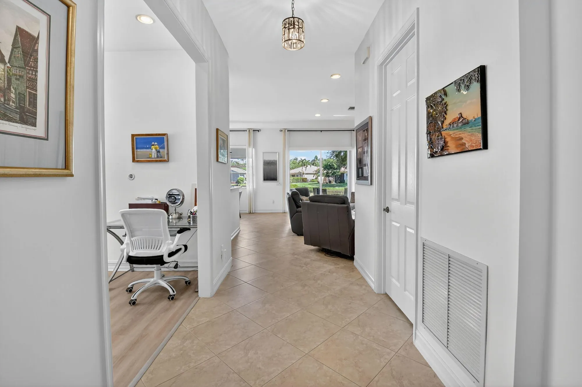Property Slideshow image 7 of 73 | 6881 watertown dr, Boynton Beach, FL, 33437