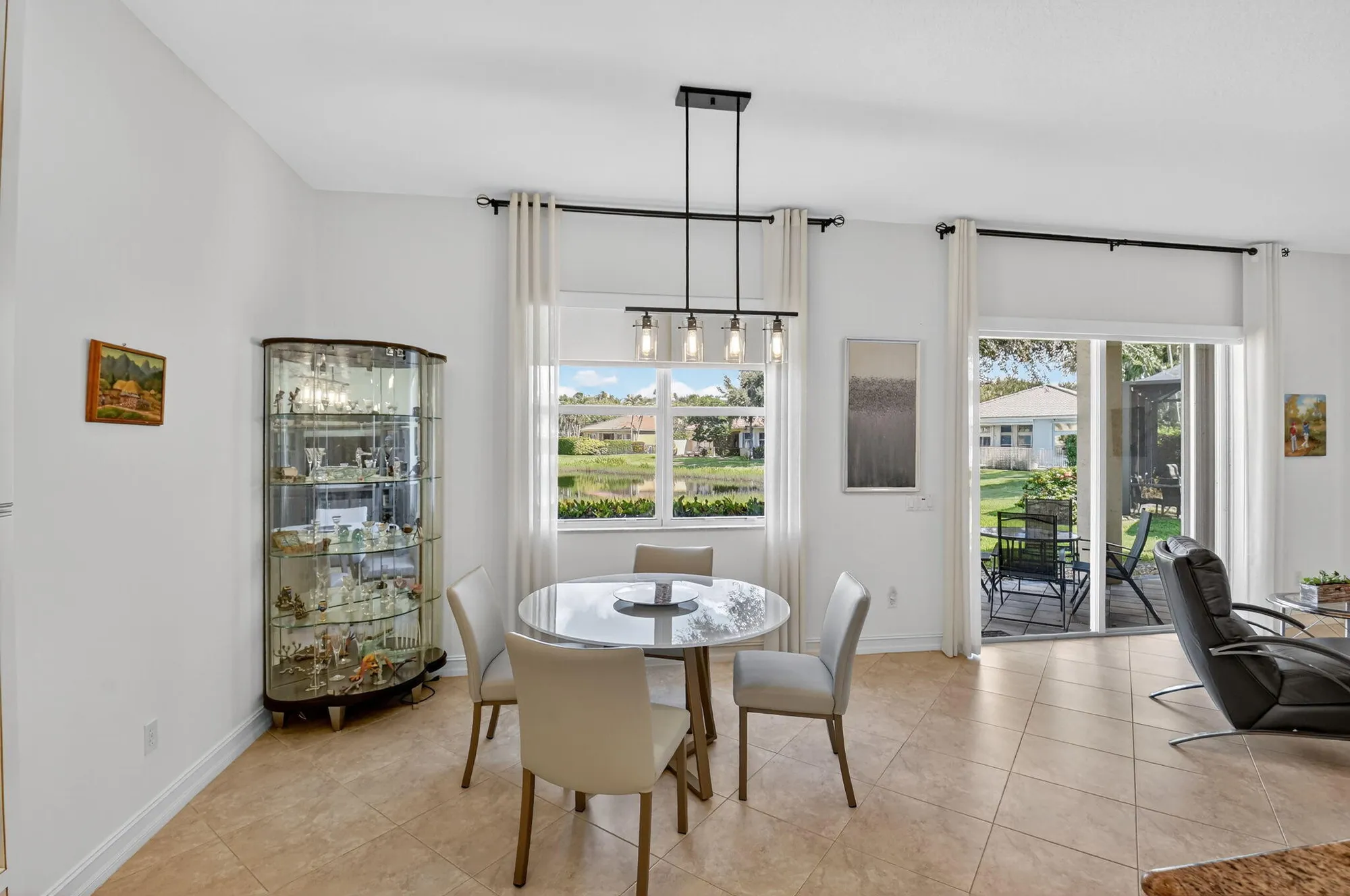 Property Slideshow image 11 of 73 | 6881 watertown dr, Boynton Beach, FL, 33437