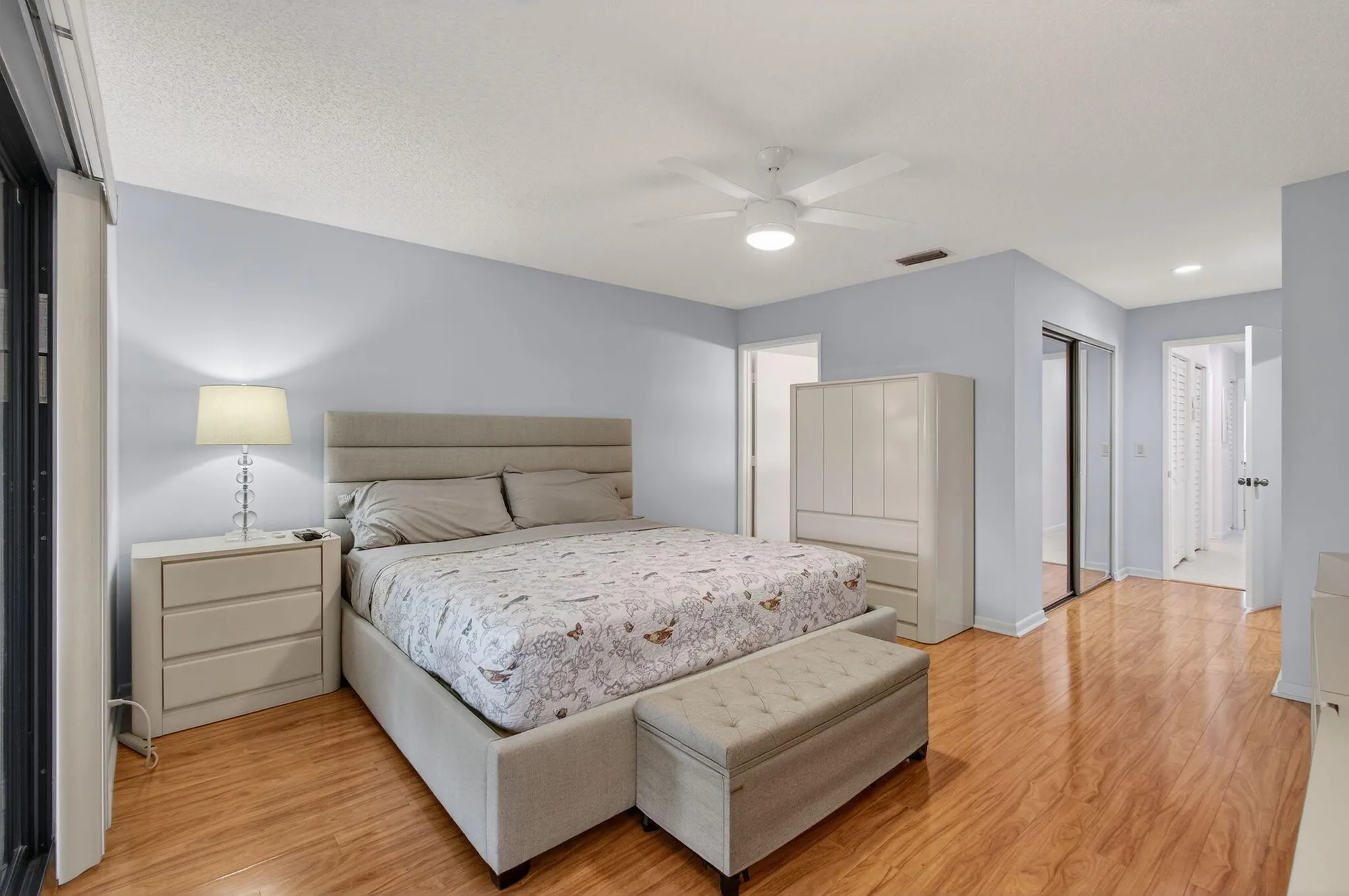 Property Slideshow image 20 of 45 | 6272 kings gate cir, Delray Beach, FL, 33484