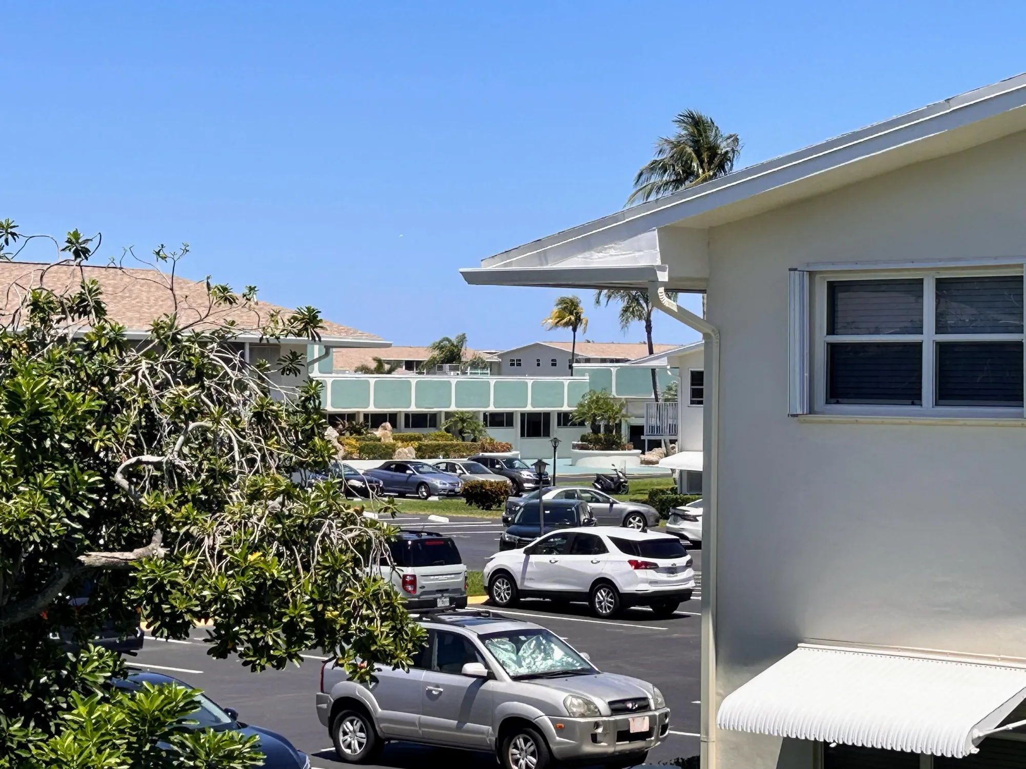 Property Slideshow image 20 of 60 | 620 horizons 201, Boynton Beach, FL, 33435