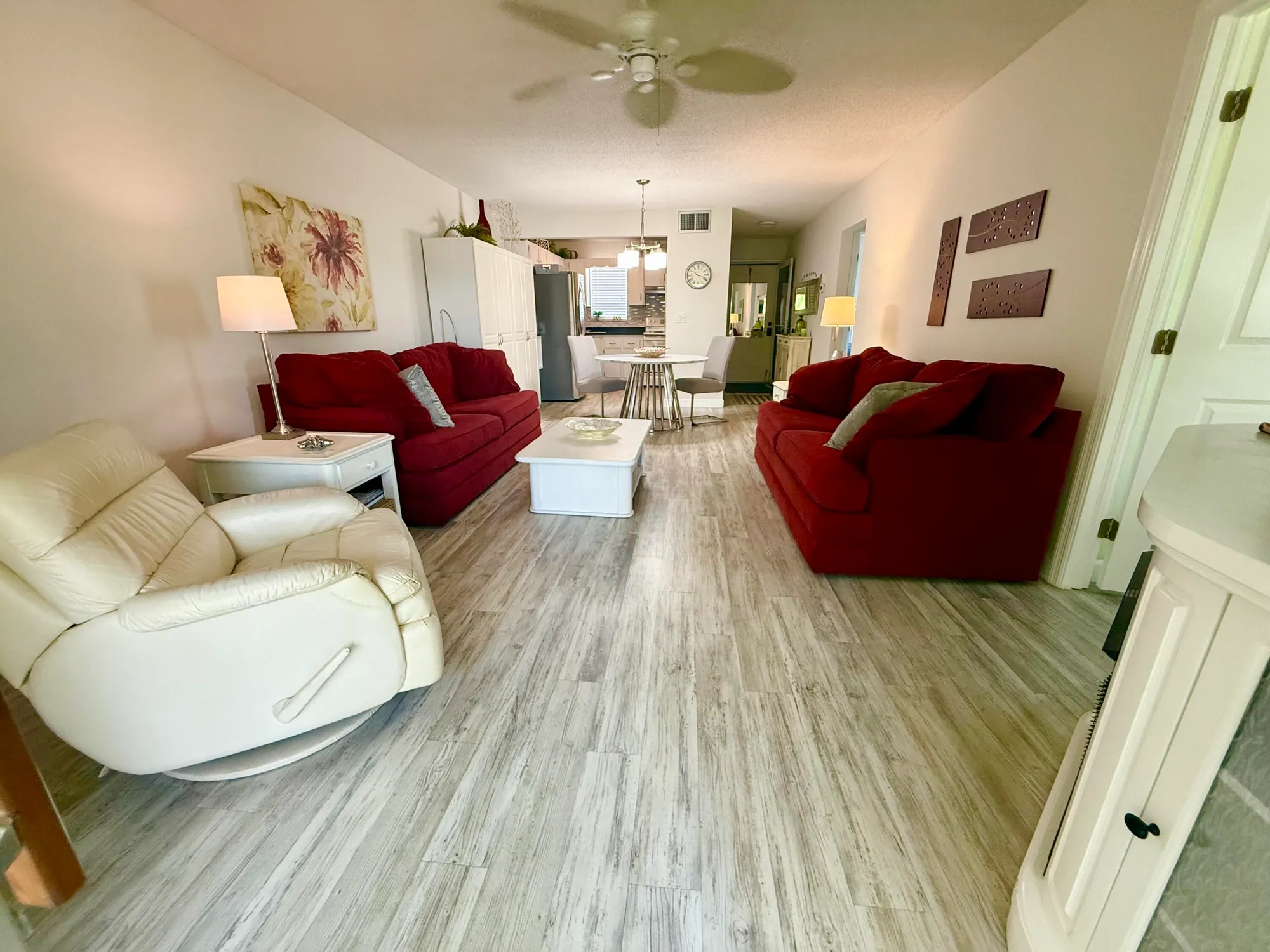 Property Slideshow image 3 of 34 | 1982 sw palm city rd f, Stuart, FL, 34994