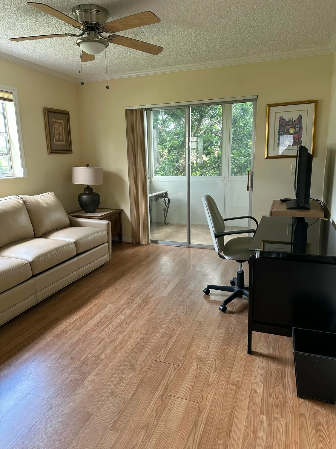 Property Slideshow image 9 of 11 | 313 normandy g, Delray Beach, FL, 33484