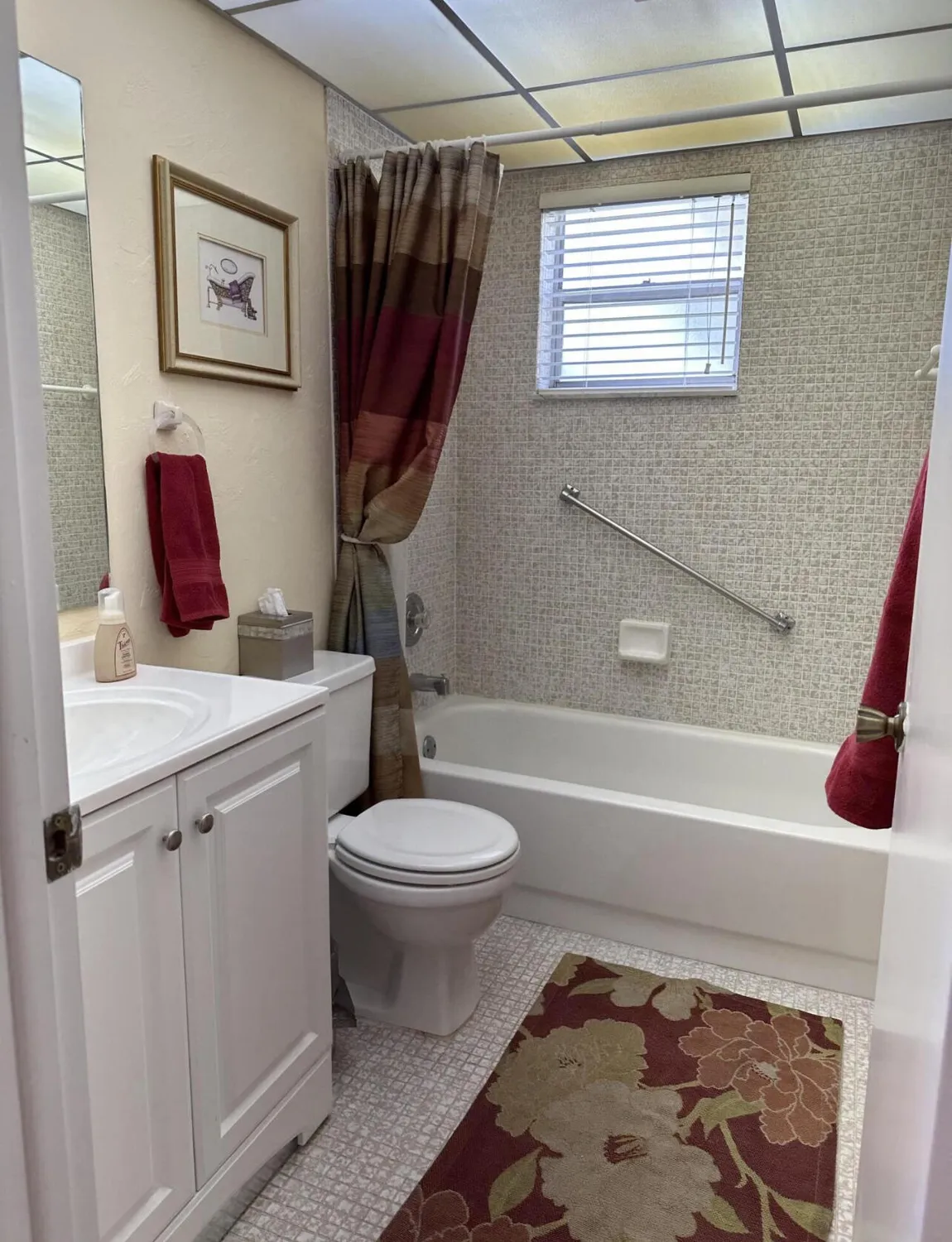 Property Slideshow image 10 of 11 | 313 normandy g, Delray Beach, FL, 33484