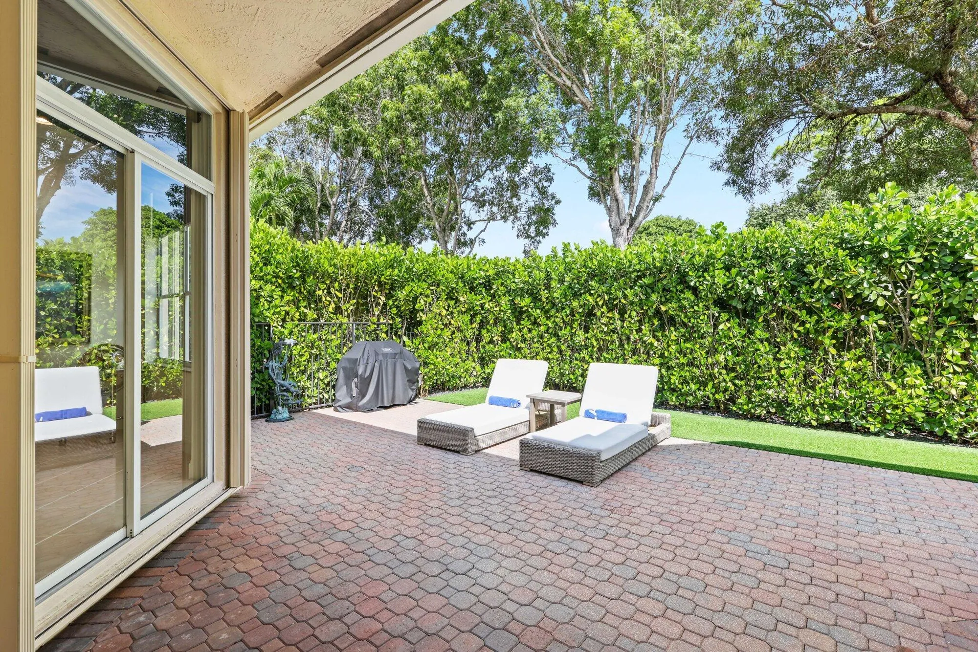 Property Slideshow image 36 of 60 | 9469 via elegante, Wellington, FL, 33411