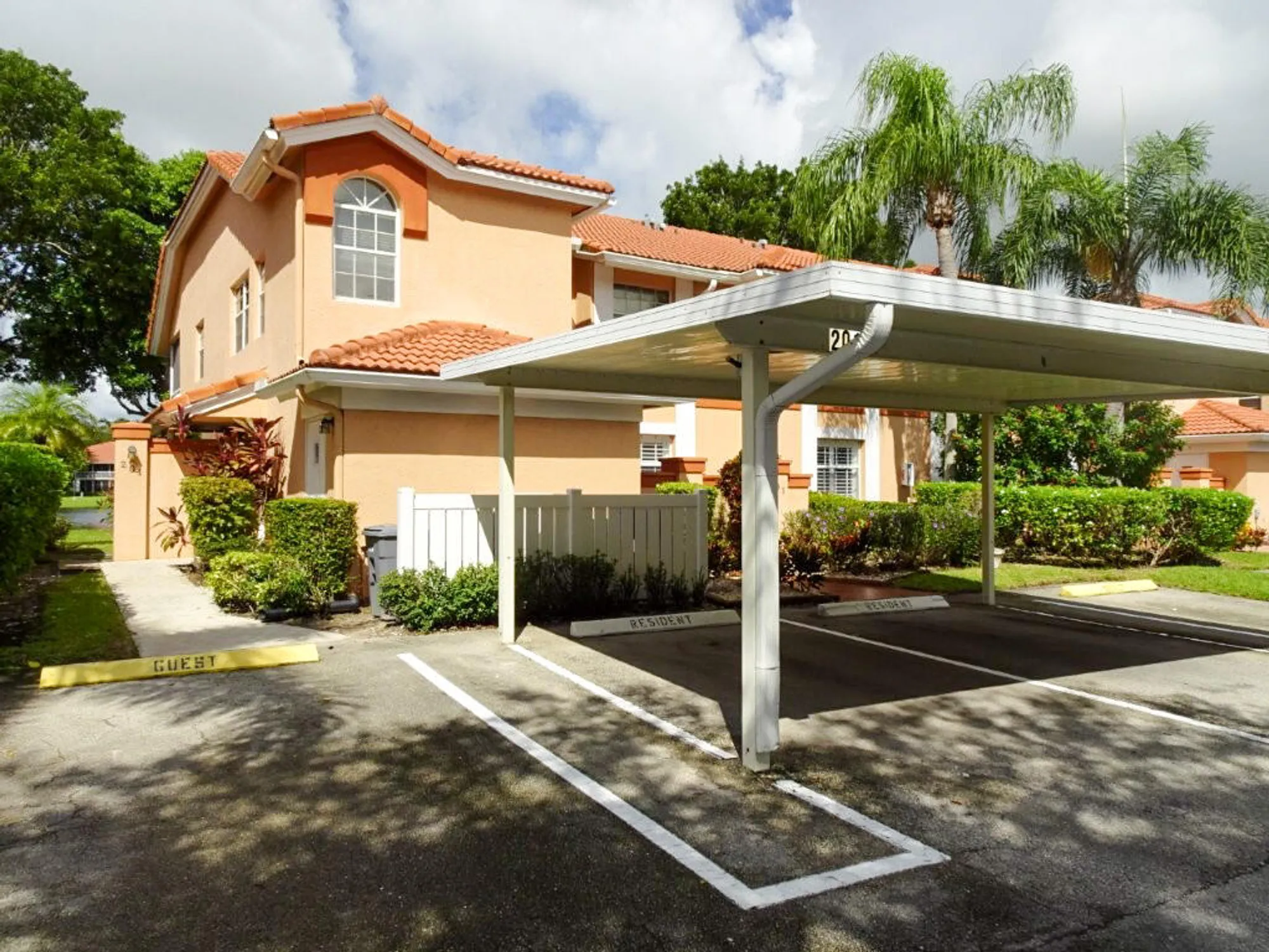 Property Slideshow image 1 of 18 | 9637 shadybrook dr 201, Boynton Beach, FL, 33437
