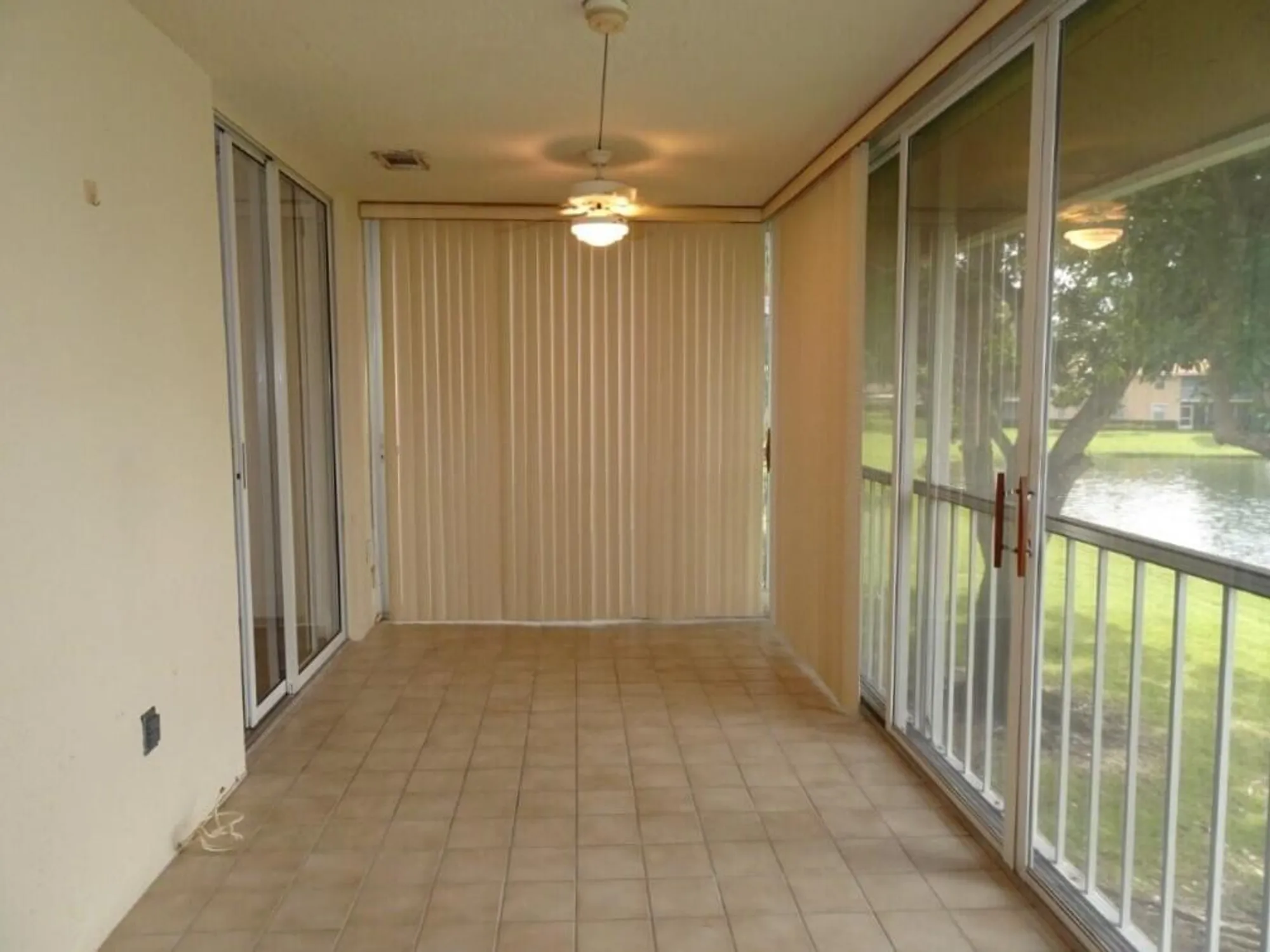 Property Slideshow image 15 of 18 | 9637 shadybrook dr 201, Boynton Beach, FL, 33437