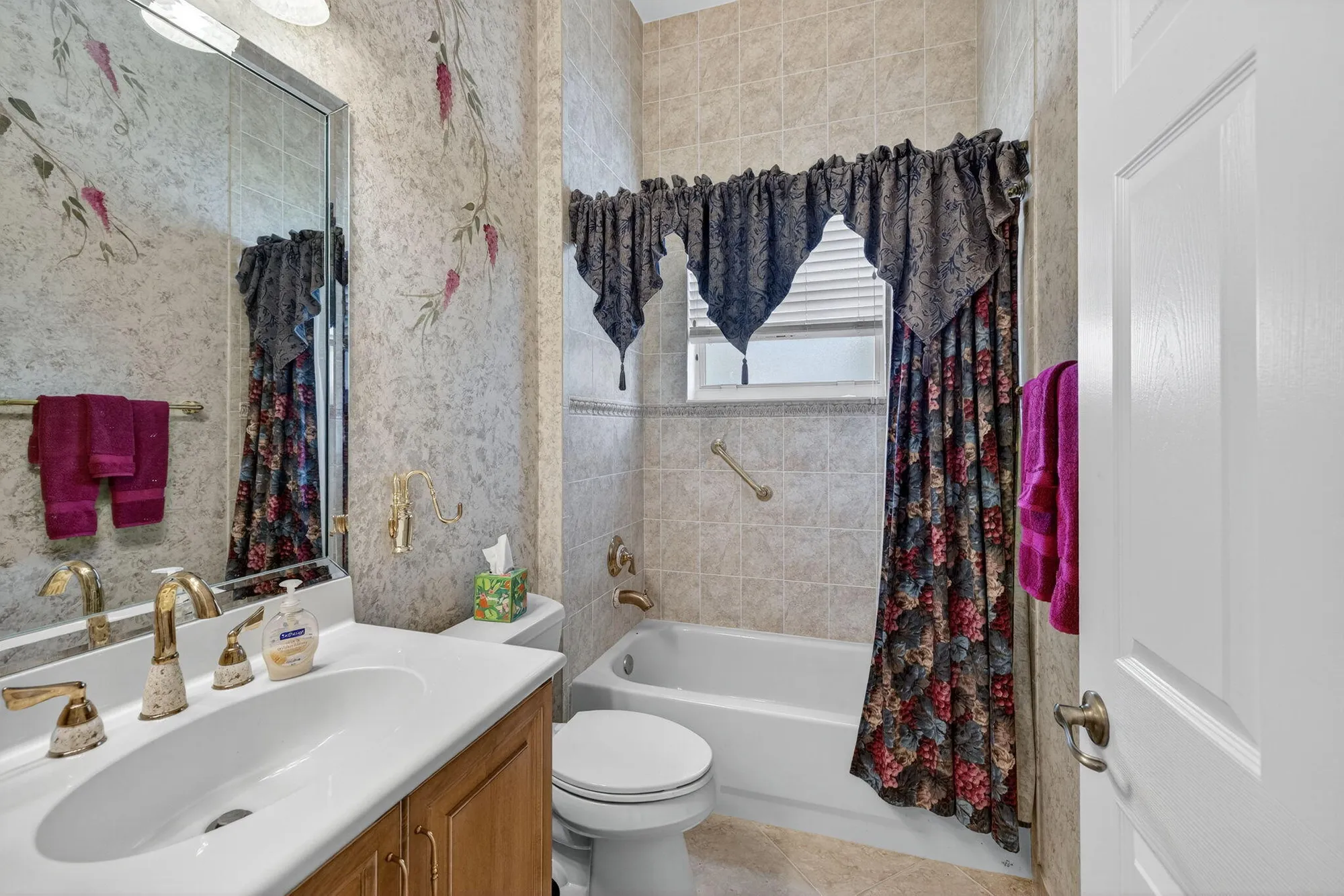 Property Slideshow image 25 of 43 | 9894 san luca st, Lake Worth, FL, 33467