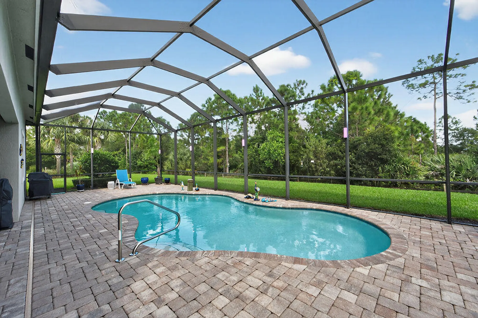 Property Slideshow image 31 of 57 | 460 sw sea green st, Palm City, FL, 34990