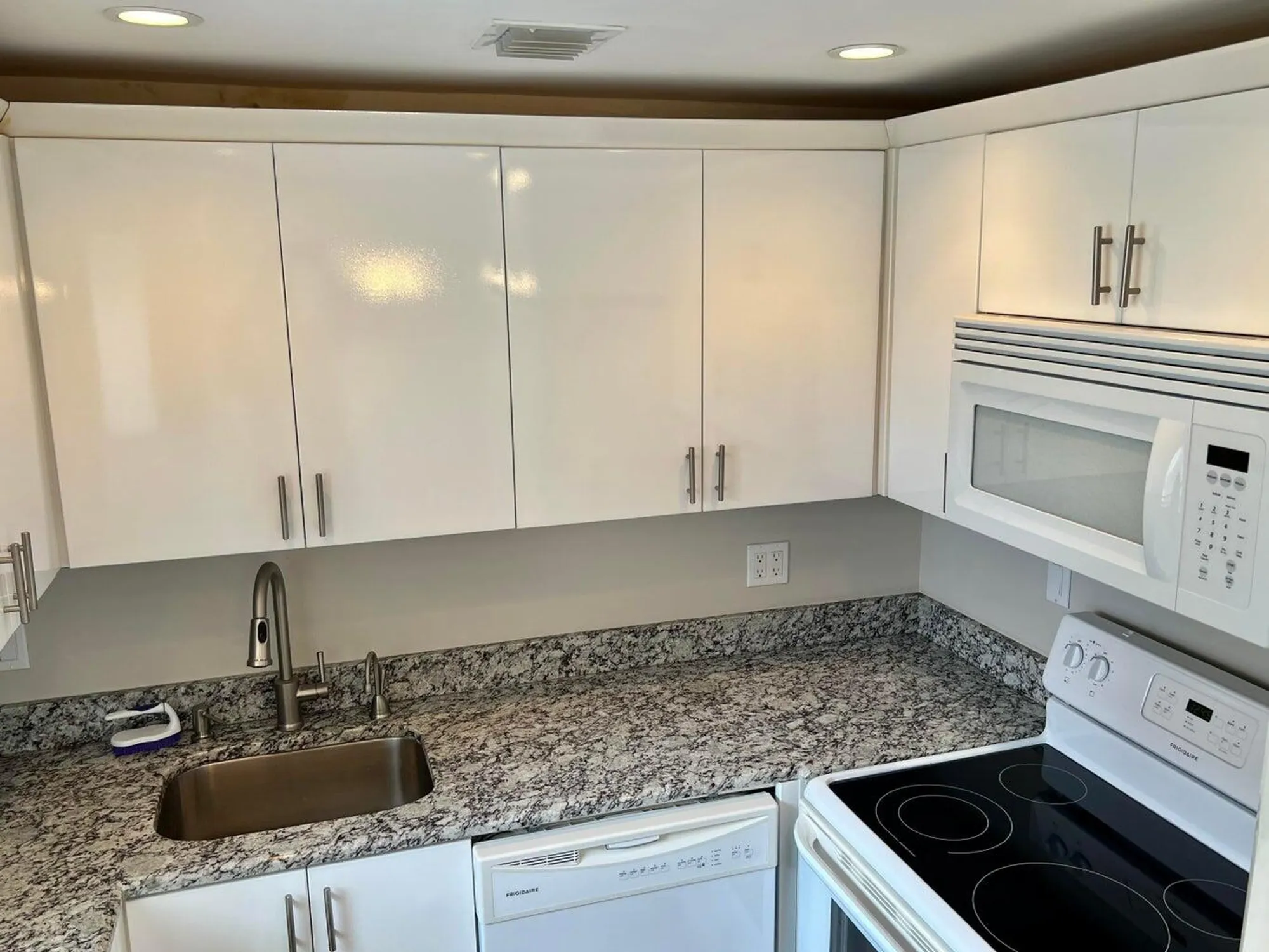 Property Slideshow image 5 of 50 | 20 saxony a, Delray Beach, FL, 33446