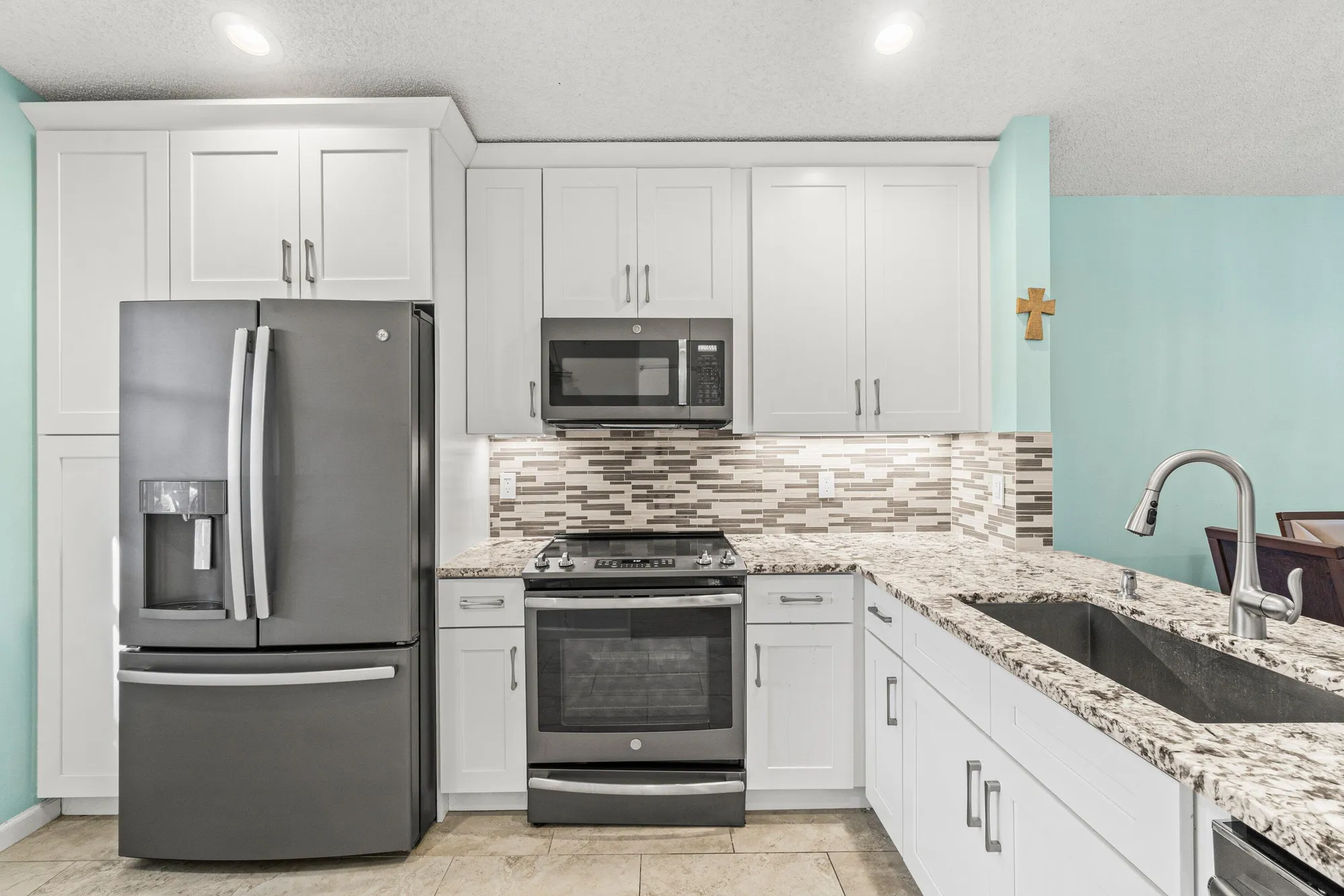 Property Slideshow image 6 of 45 | 6235 kings gate cir, Delray Beach, FL, 33484