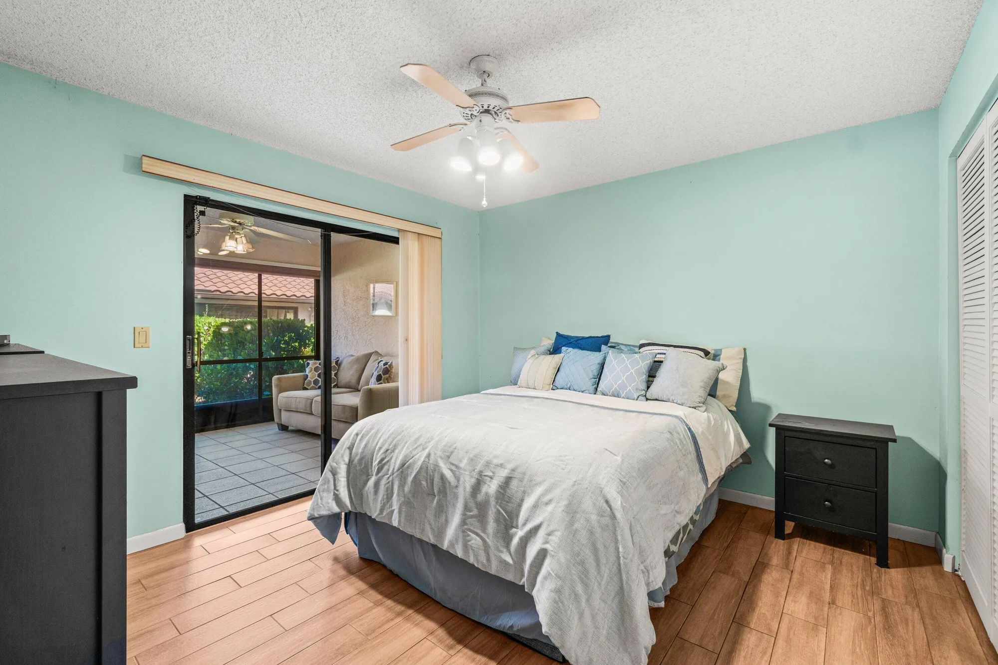 Property Slideshow image 14 of 45 | 6235 kings gate cir, Delray Beach, FL, 33484