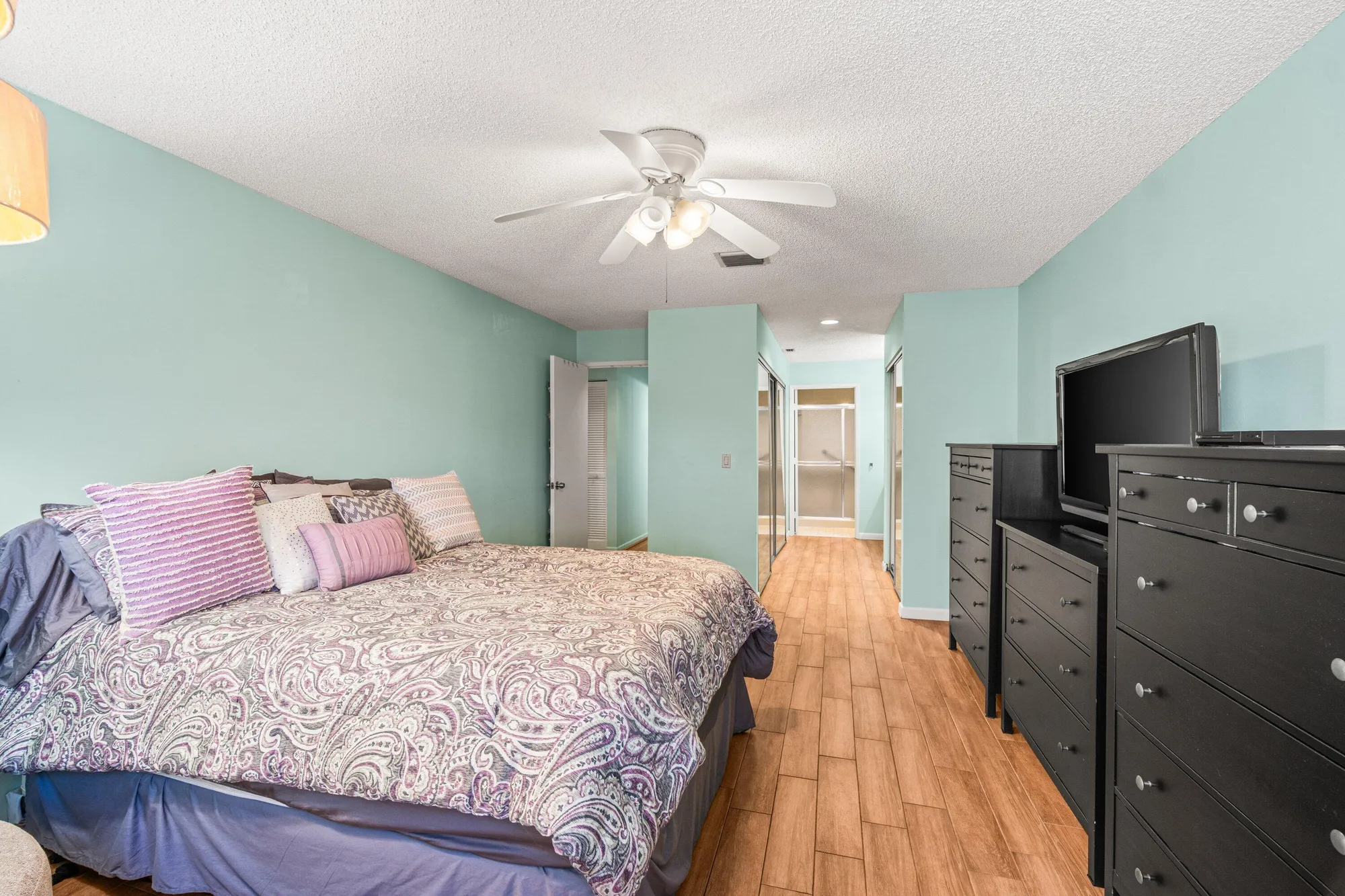 Property Slideshow image 19 of 45 | 6235 kings gate cir, Delray Beach, FL, 33484