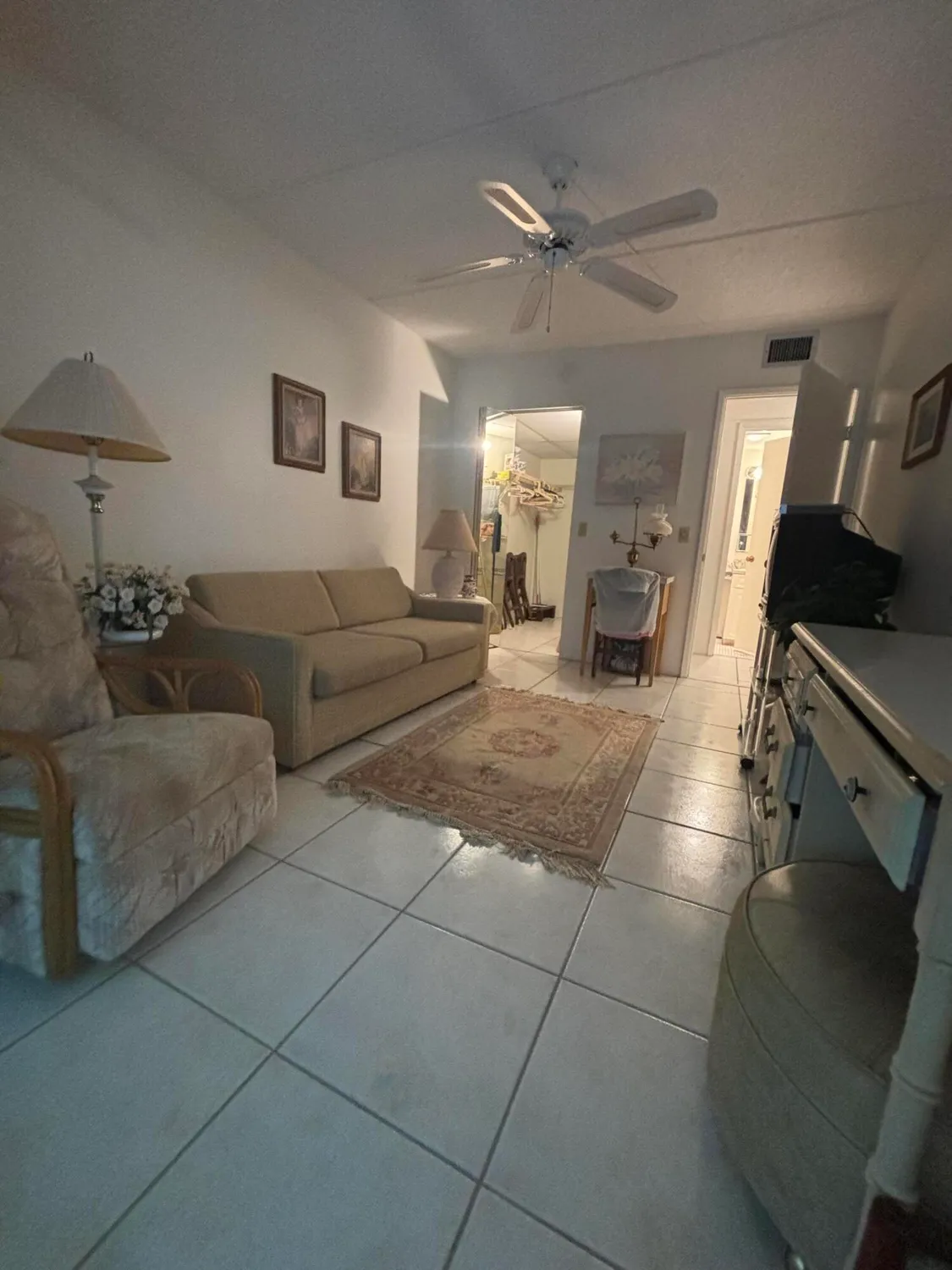 Property Slideshow image 4 of 10 | 3300 springdale blvd 217, Palm Springs, FL, 33461