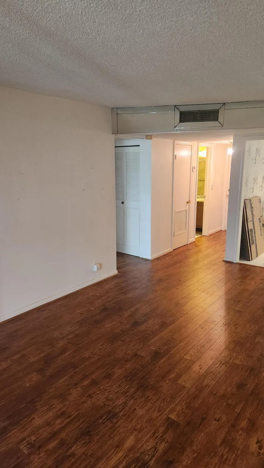 Property Slideshow image 17 of 27 | 4751 nw 21st st 303, Lauderhill, FL, 33313