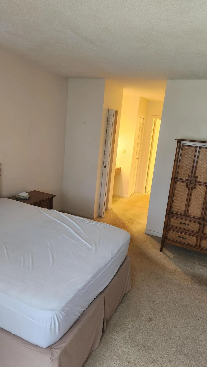 Property Slideshow image 23 of 27 | 4751 nw 21st st 303, Lauderhill, FL, 33313