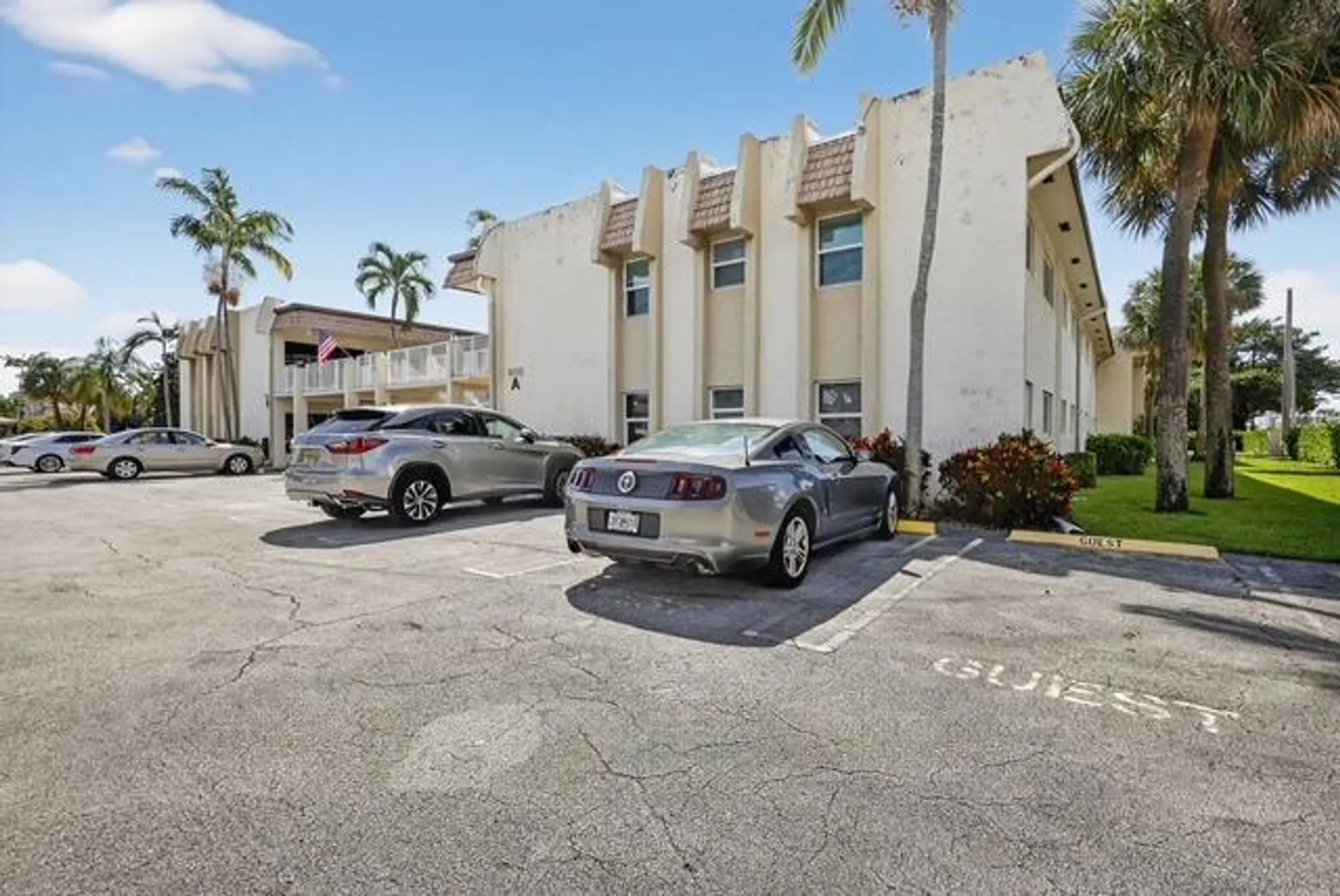 Property Slideshow image 37 of 38 | 624 snug harbor dr b8, Boynton Beach, FL, 33435