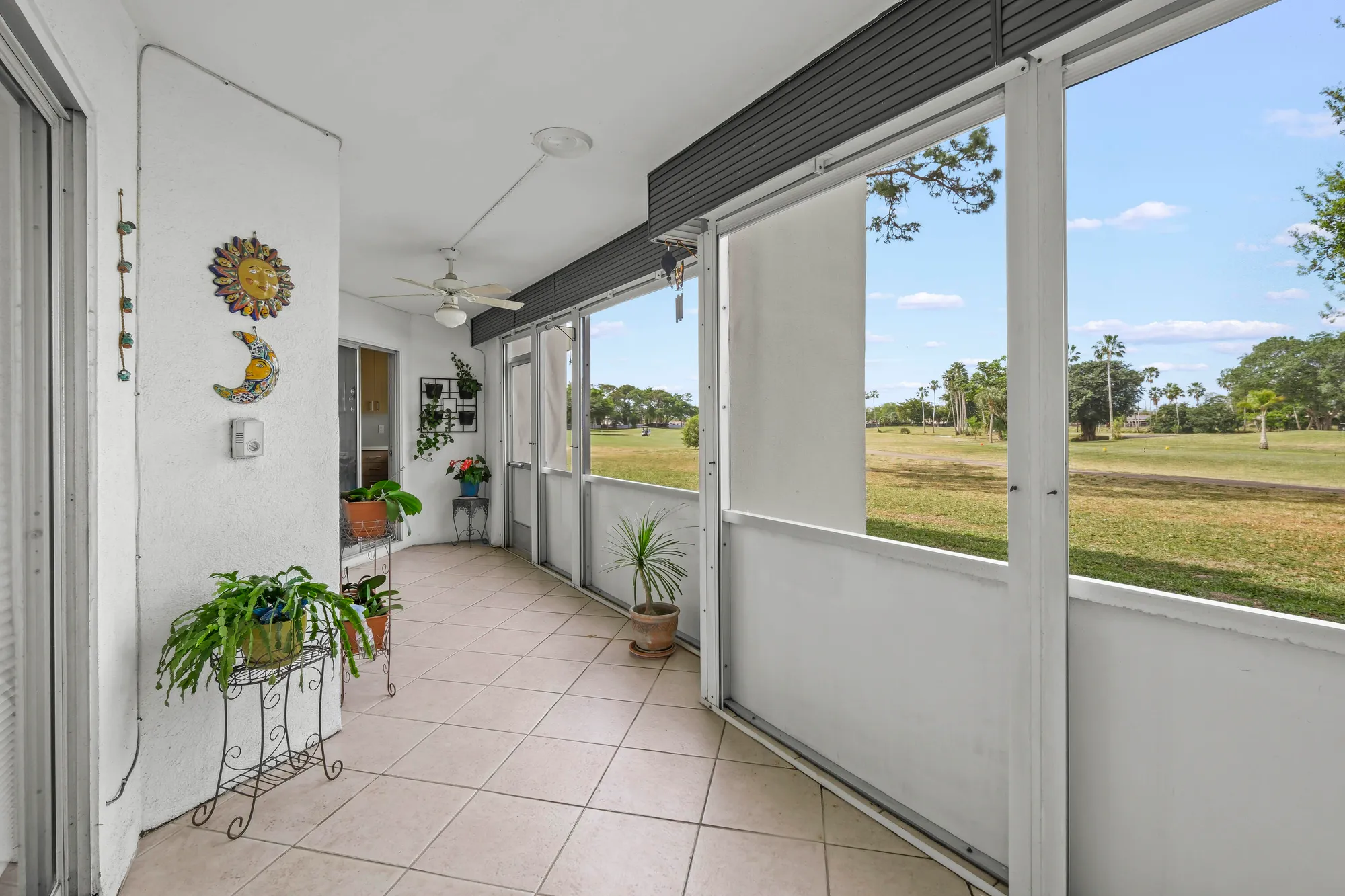 Property Slideshow image 8 of 26 | 3871 via poinciana apt 104, Lake Worth, FL, 33467