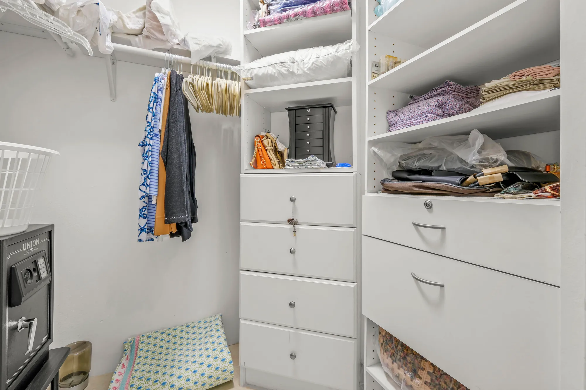 Property Slideshow image 12 of 26 | 3871 via poinciana apt 104, Lake Worth, FL, 33467