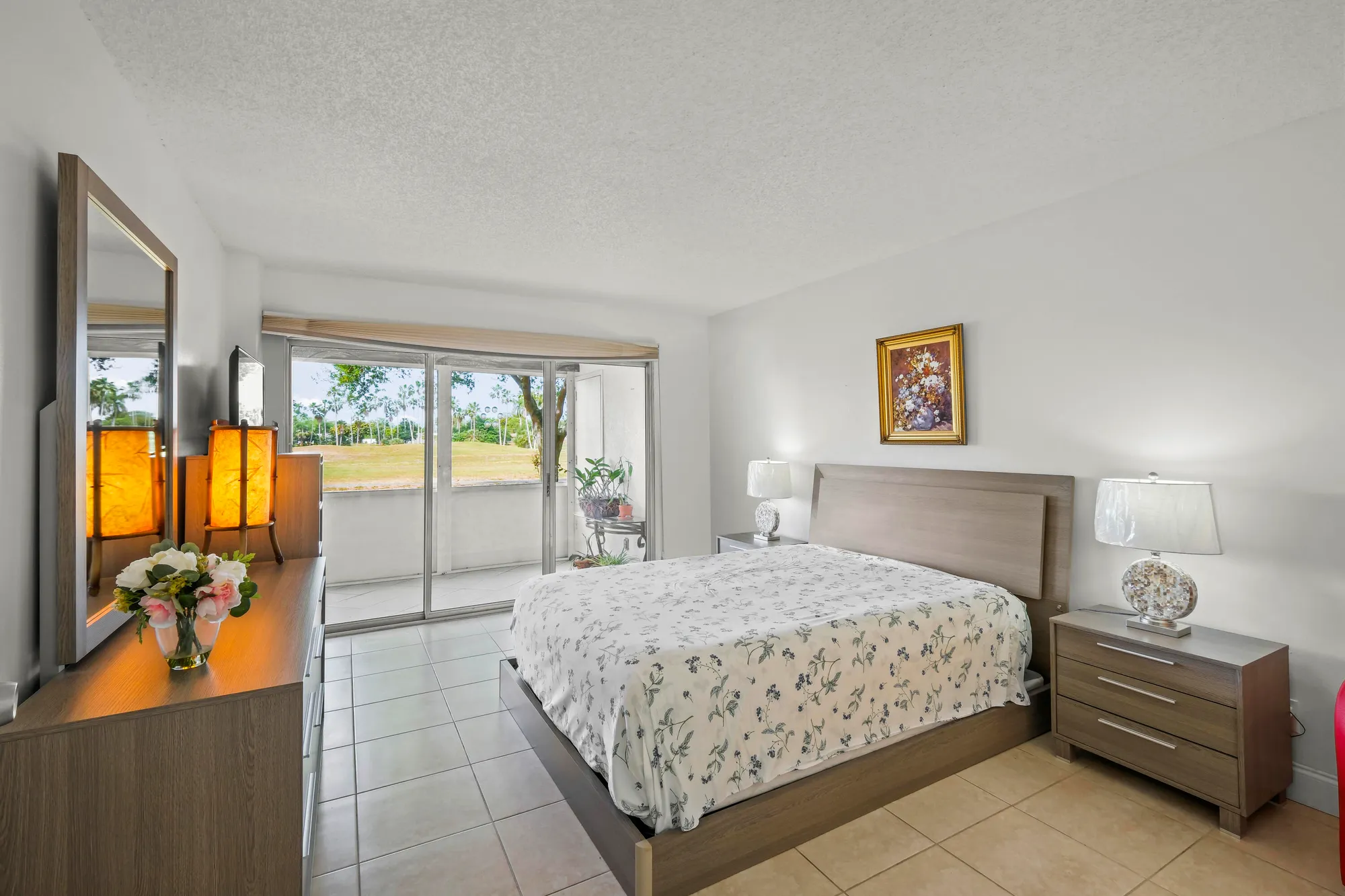 Property Slideshow image 10 of 26 | 3871 via poinciana apt 104, Lake Worth, FL, 33467