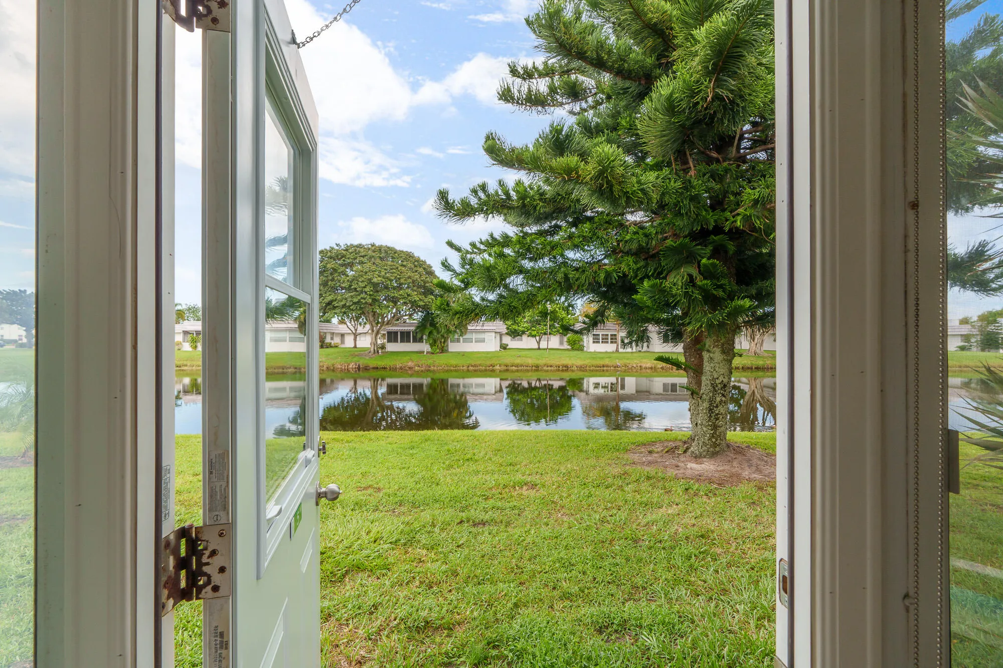 Property Slideshow image 22 of 38 | 16 brittany a, Delray Beach, FL, 33446