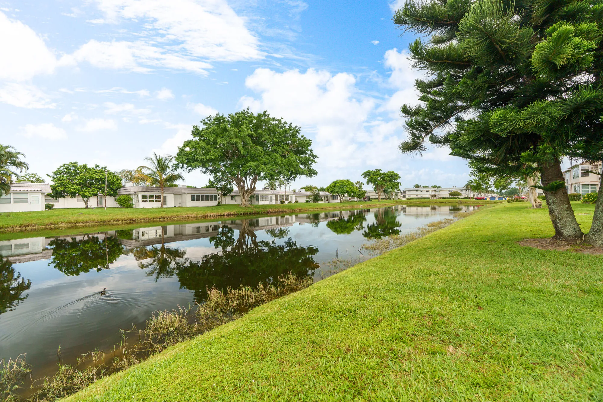 Property Slideshow image 27 of 38 | 16 brittany a, Delray Beach, FL, 33446
