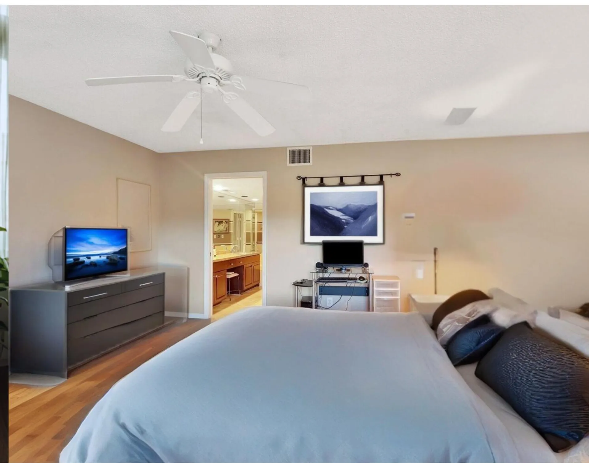 Property Slideshow image 17 of 88 | 7449 glendevon ln apt 104, Delray Beach, FL, 33446
