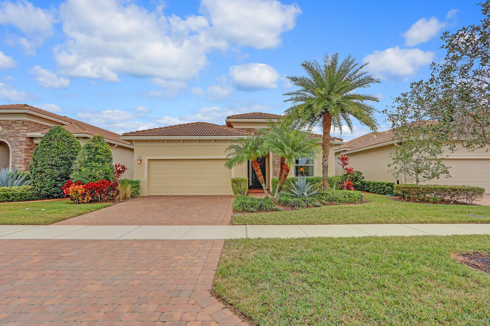 Property Slideshow image 11 of 74 | 18029 sw cosenza way, Port Saint Lucie, FL, 34986