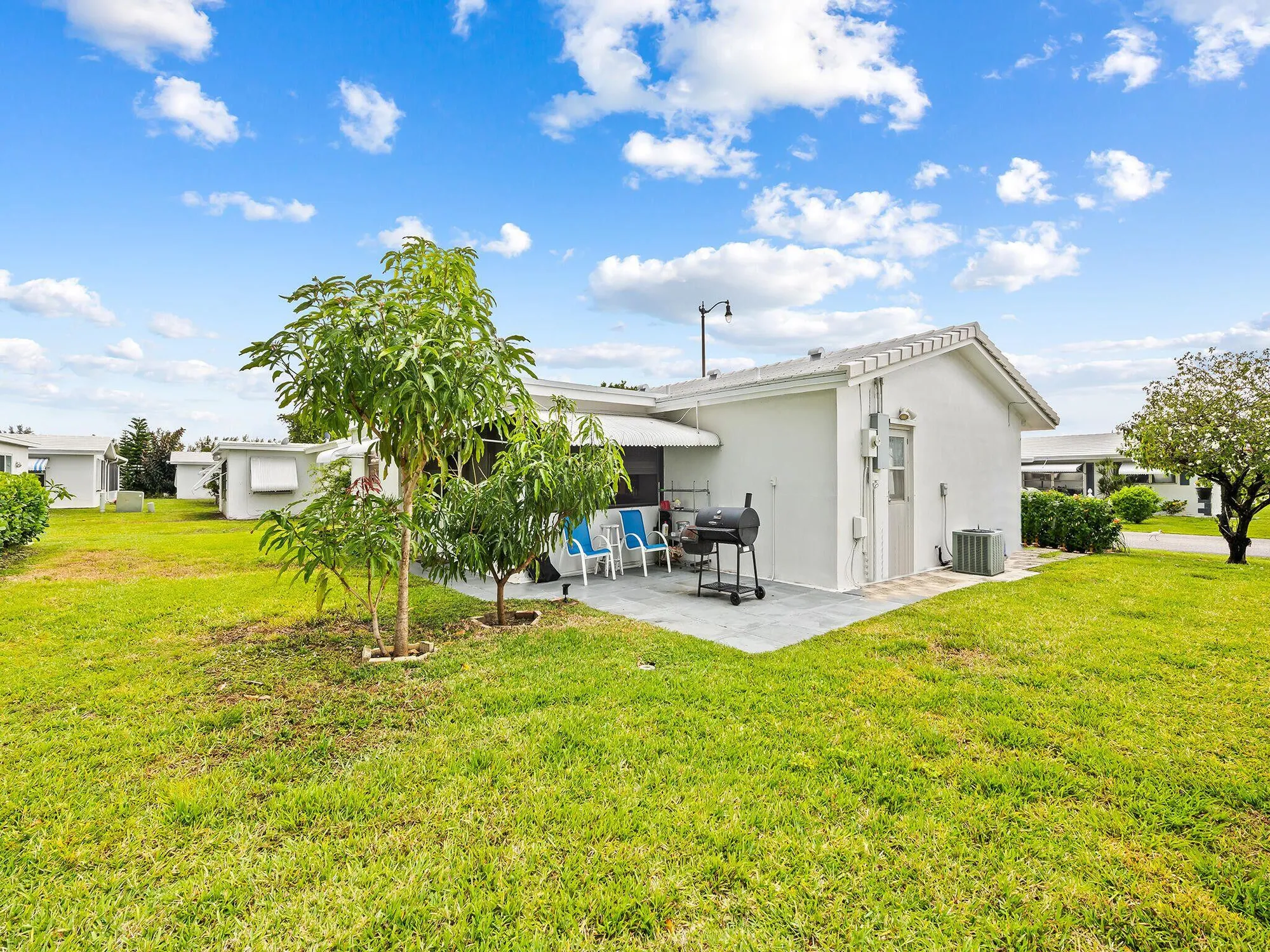 Property Slideshow image 3 of 17 | 210 nw 25th ct, Pompano Beach, FL, 33064