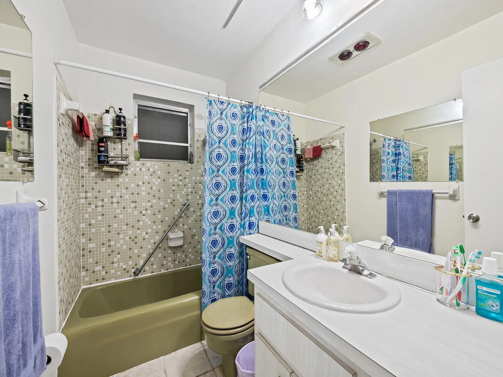 Property Slideshow image 14 of 17 | 210 nw 25th ct, Pompano Beach, FL, 33064