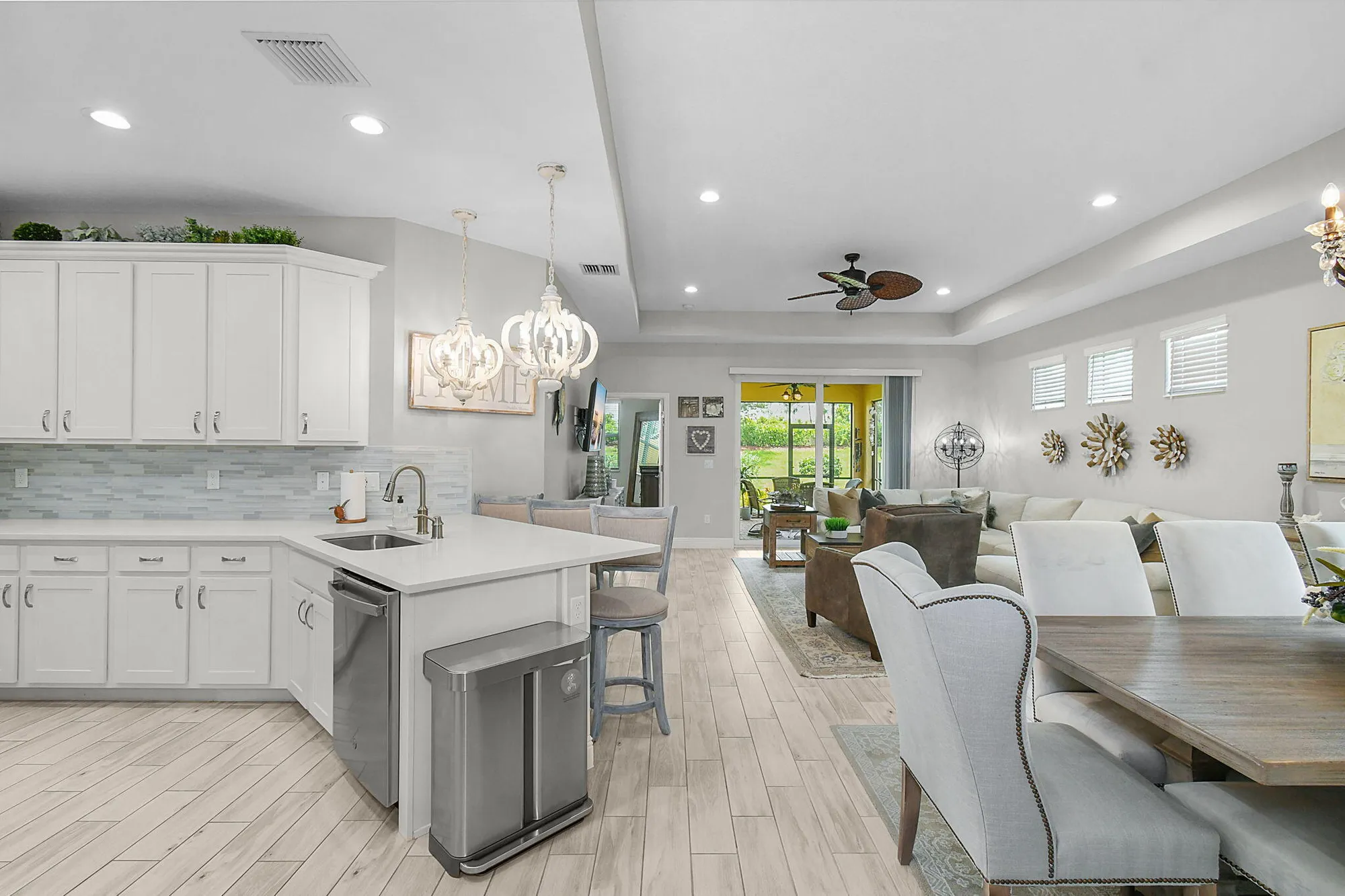 Property Slideshow image 4 of 124 | 12759 sw lake fern cir, Port Saint Lucie, FL, 34987