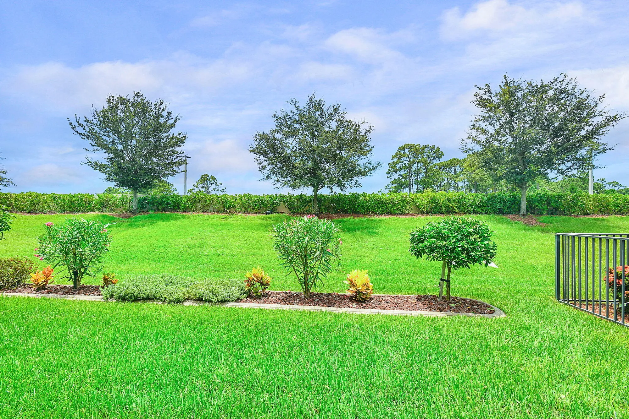 Property Slideshow image 45 of 124 | 12759 sw lake fern cir, Port Saint Lucie, FL, 34987