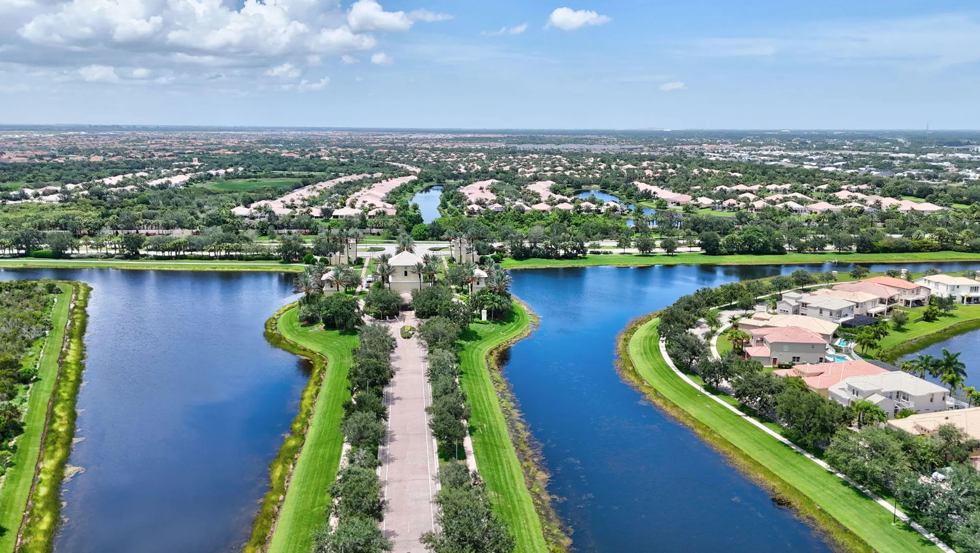 Property Slideshow image 81 of 124 | 12759 sw lake fern cir, Port Saint Lucie, FL, 34987