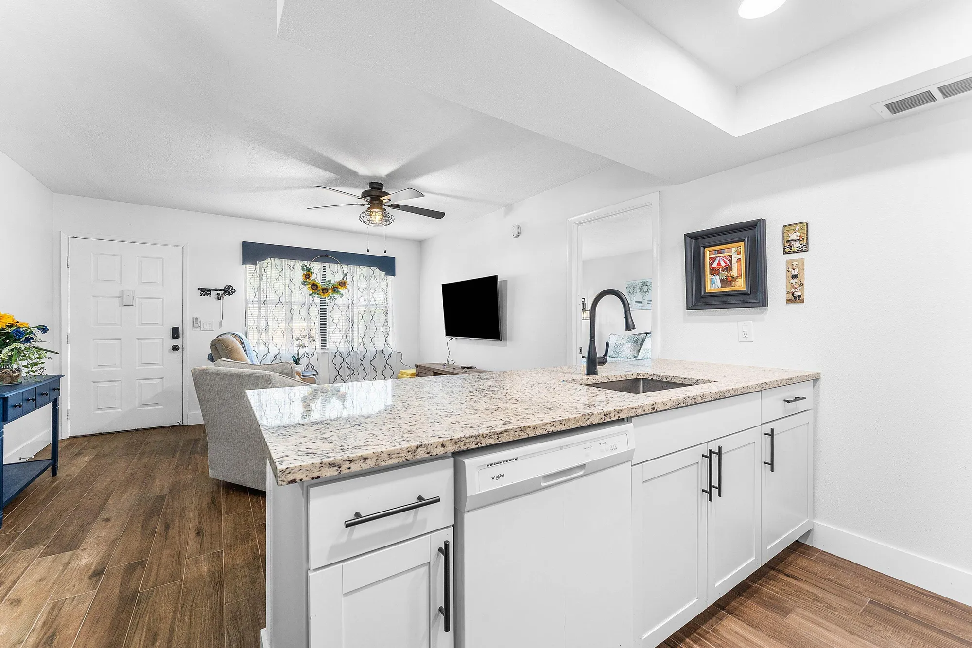 Property Slideshow image 10 of 27 | 7091 golf colony ct apt 104, Lake Worth, FL, 33467