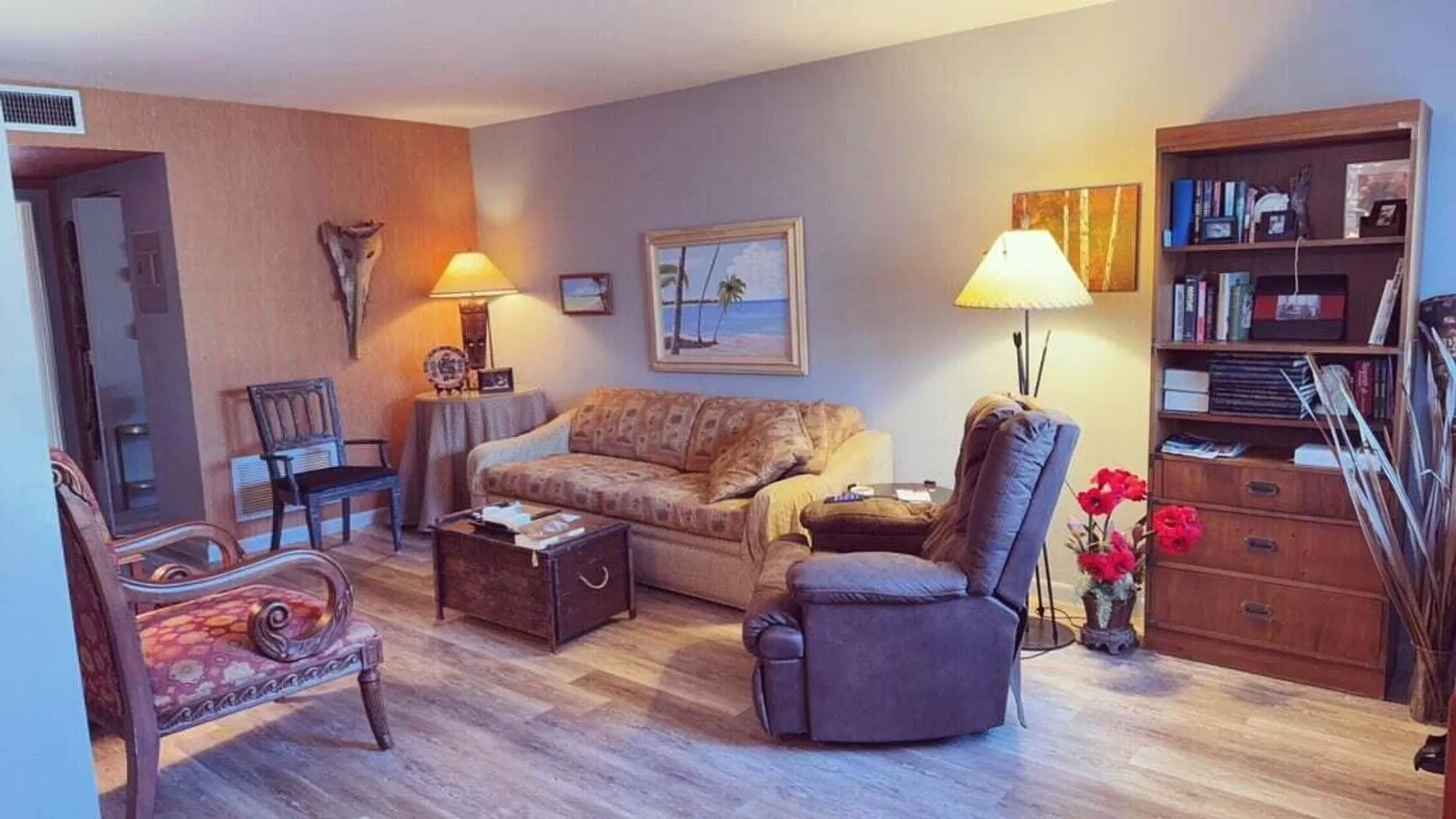 Property Slideshow image 3 of 21 | 2880 lake osborne dr 104, Lake Worth Beach, FL, 33461