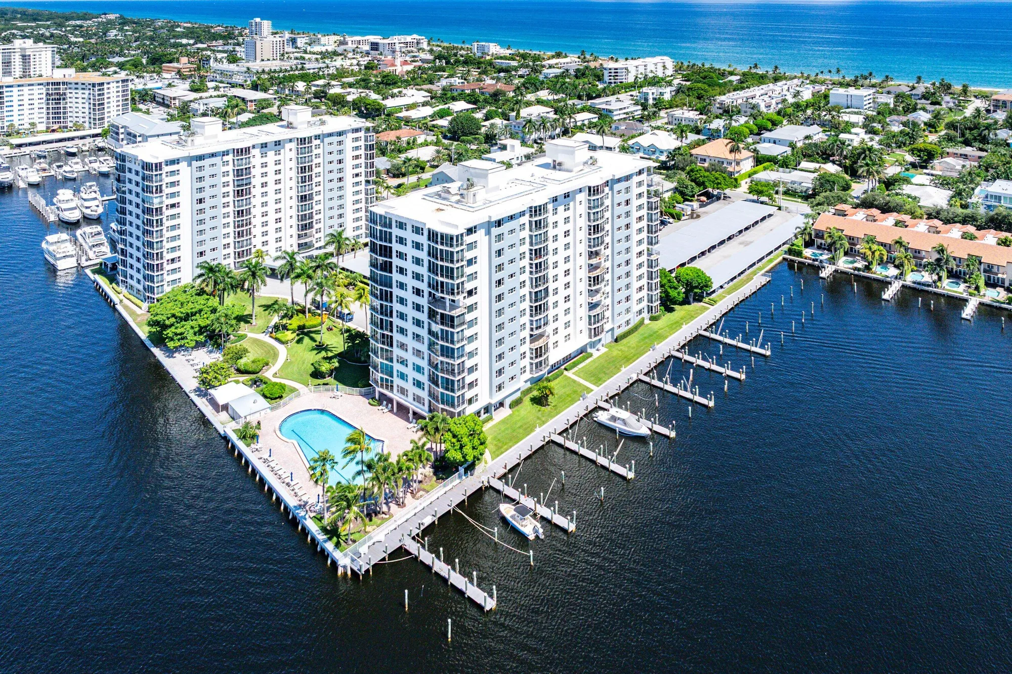 Property Slideshow image 35 of 40 | 220 macfarlane dr s-805, Delray Beach, FL, 33483