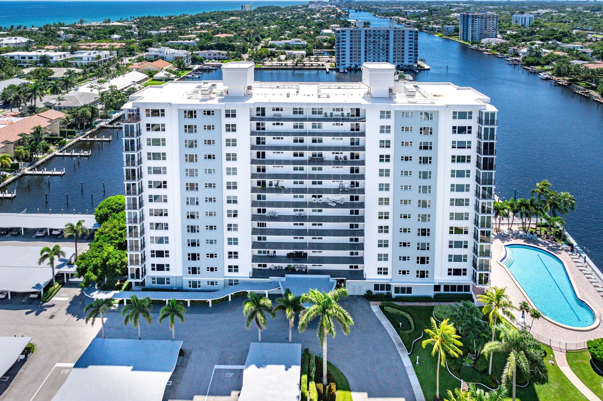 Property Slideshow image 39 of 40 | 220 macfarlane dr s-805, Delray Beach, FL, 33483