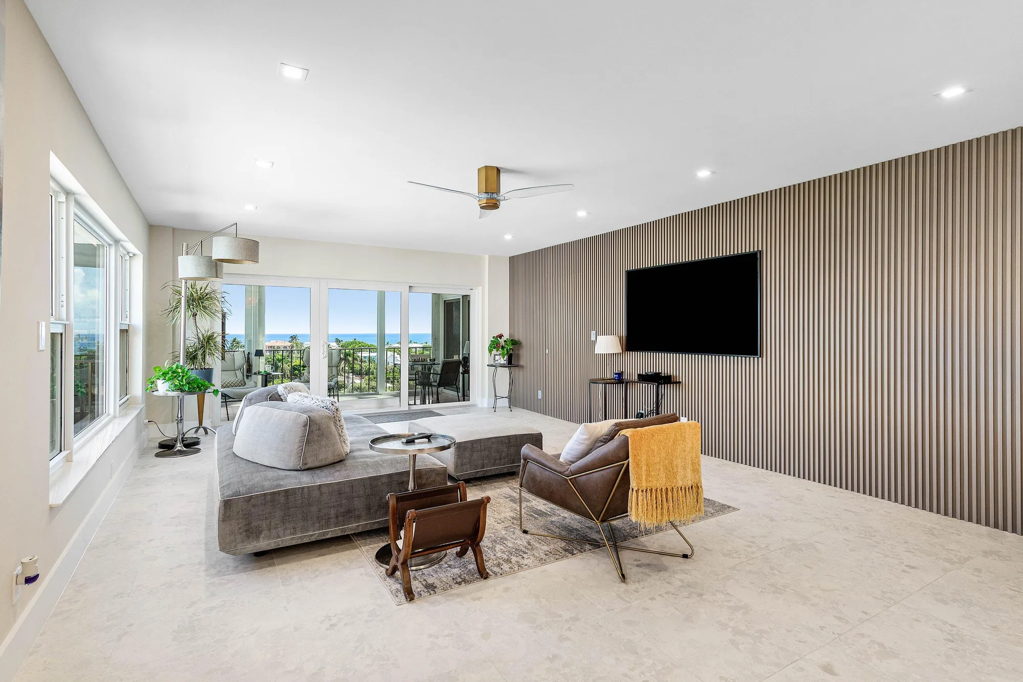 Property Slideshow image 10 of 40 | 220 macfarlane dr s-805, Delray Beach, FL, 33483