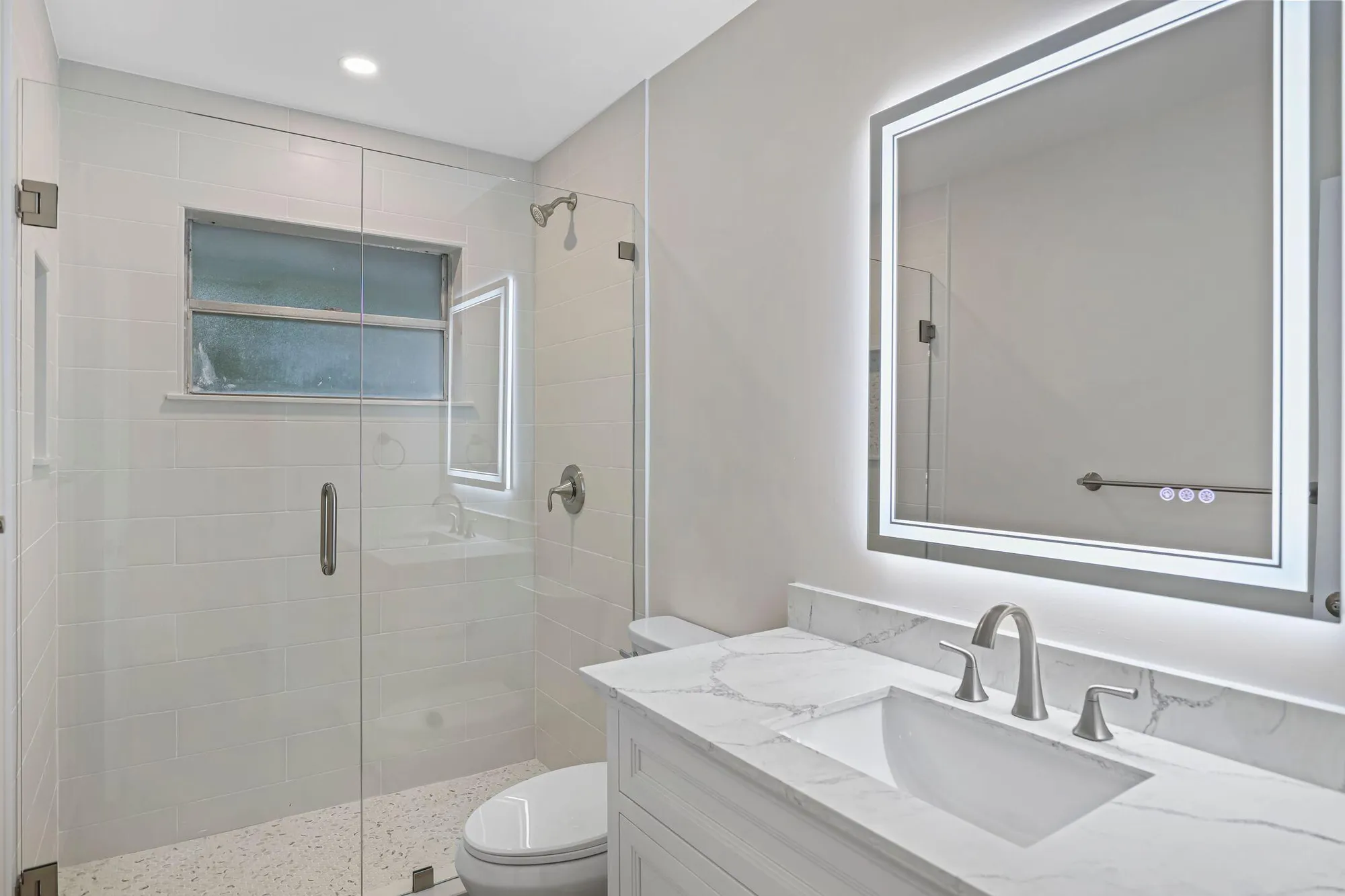 Property Slideshow image 15 of 27 | 2929 se ocean blvd 140-6, Stuart, FL, 34996