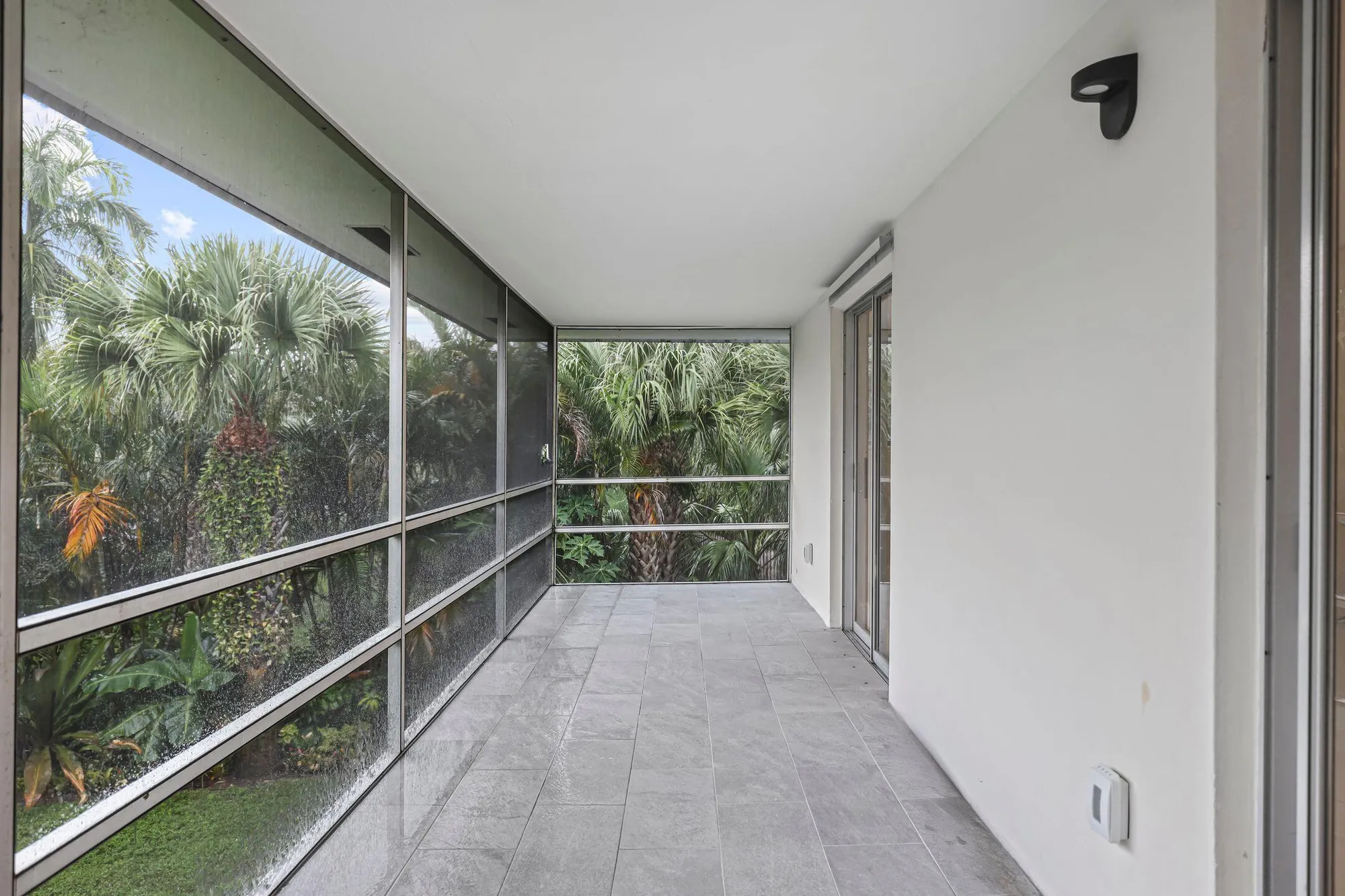 Property Slideshow image 22 of 27 | 2929 se ocean blvd 140-6, Stuart, FL, 34996