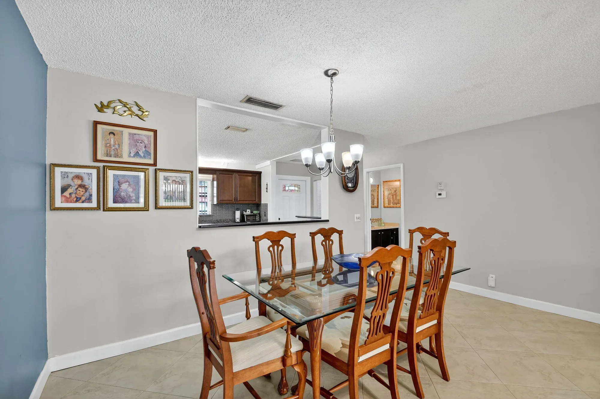Property Slideshow image 9 of 48 | 165 amherst ln, Lake Worth, FL, 33467