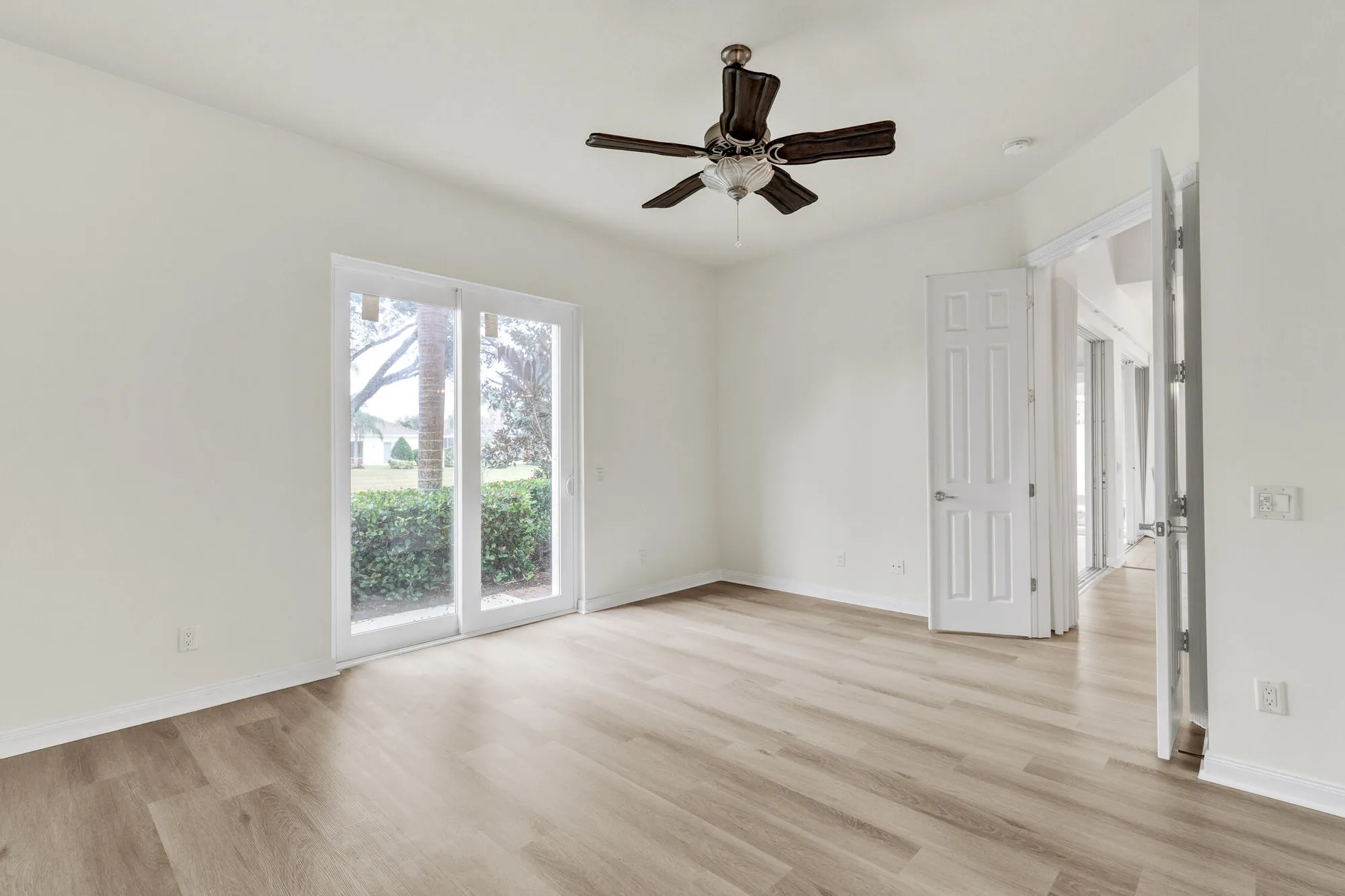 Property Slideshow image 21 of 35 | 5194 eleuthra cir, Vero Beach, FL, 32967