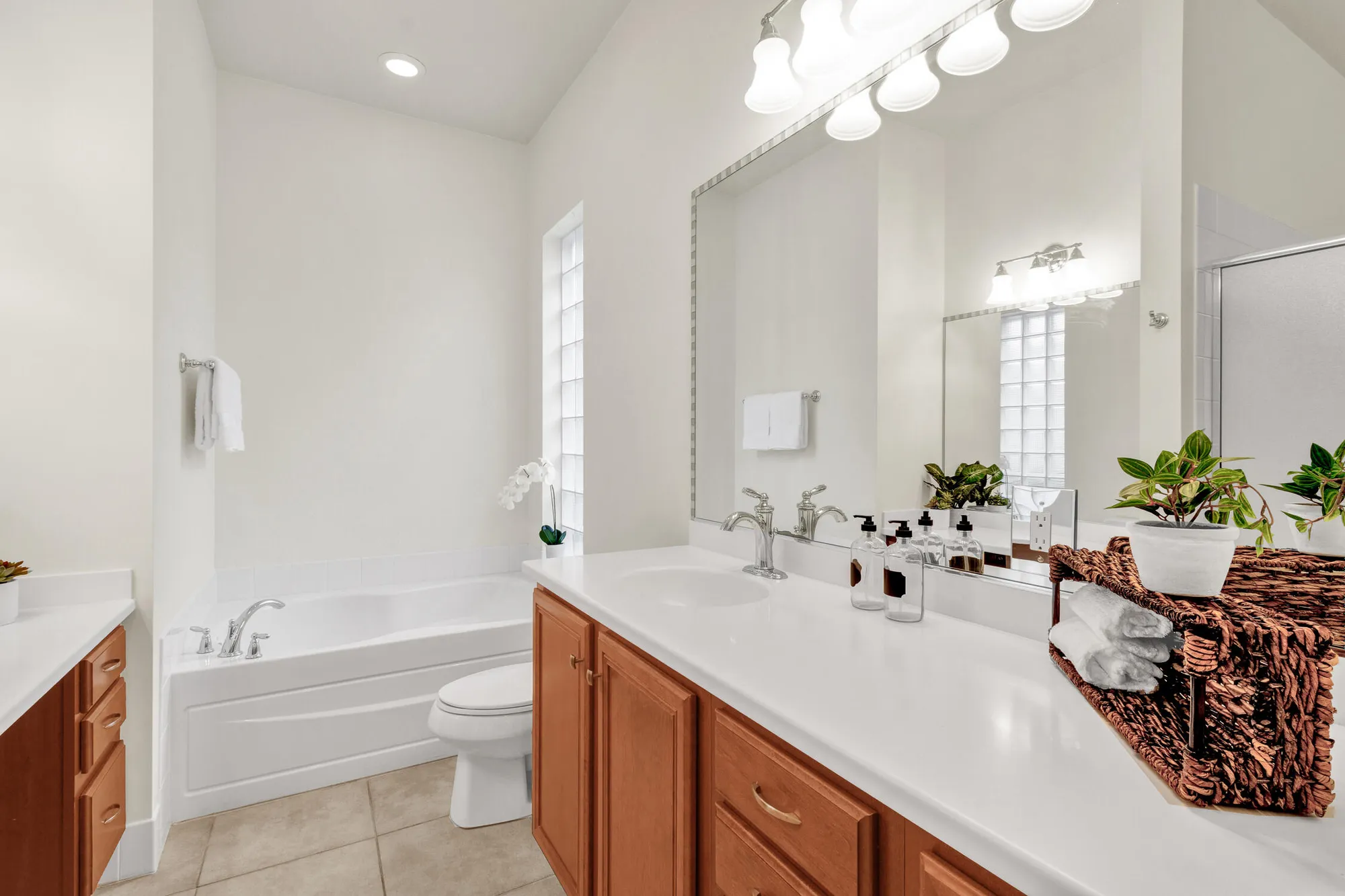 Property Slideshow image 9 of 35 | 5194 eleuthra cir, Vero Beach, FL, 32967