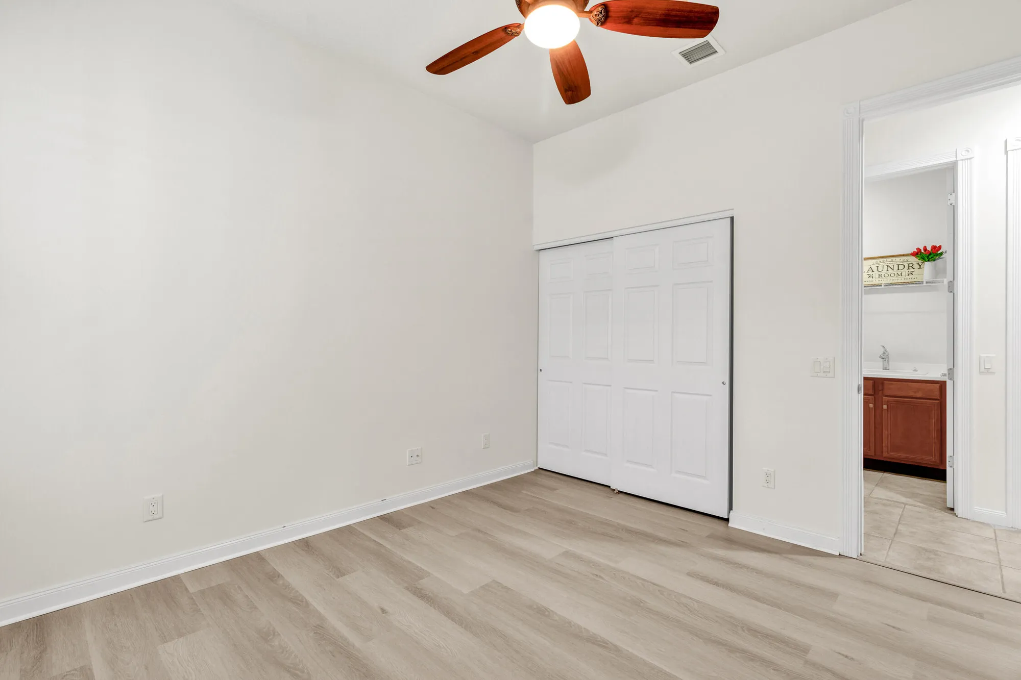 Property Slideshow image 12 of 35 | 5194 eleuthra cir, Vero Beach, FL, 32967