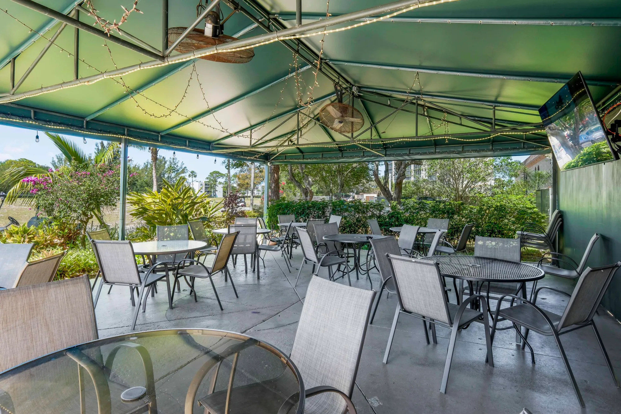 Property Slideshow image 25 of 26 | 3871 via poinciana apt 104, Lake Worth, FL, 33467