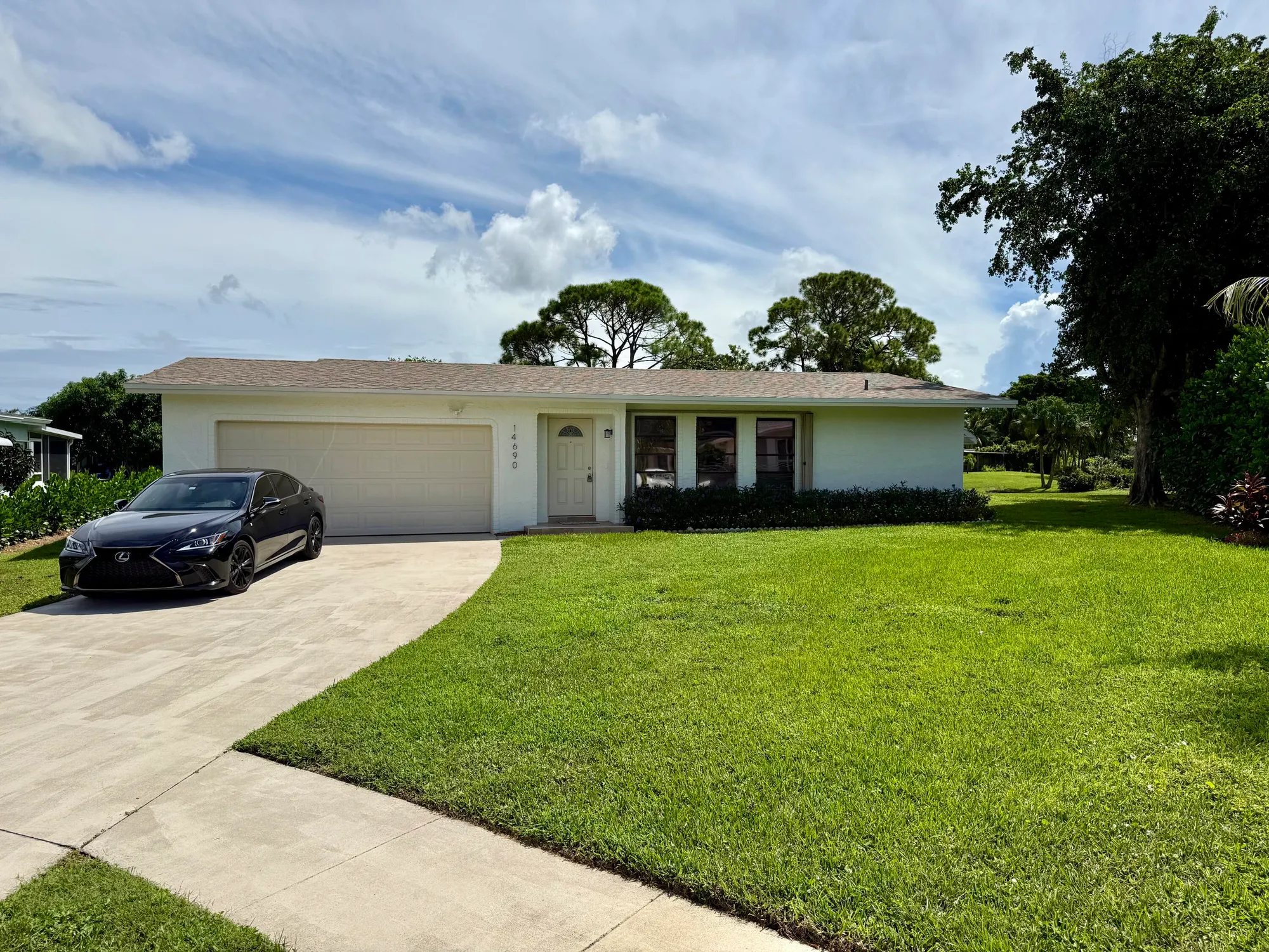 Property Slideshow image 2 of 42 | 14690 country side ln, Delray Beach, FL, 33484