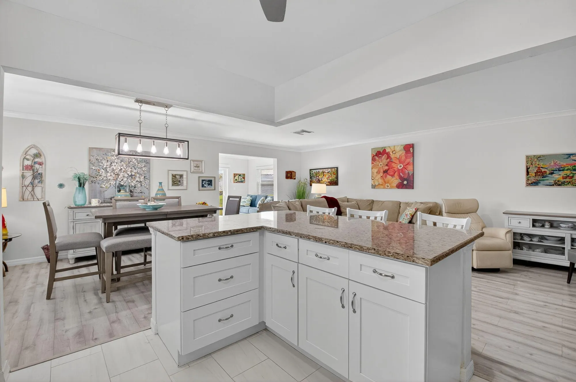 Property Slideshow image 12 of 42 | 6318 overland dr, Delray Beach, FL, 33484