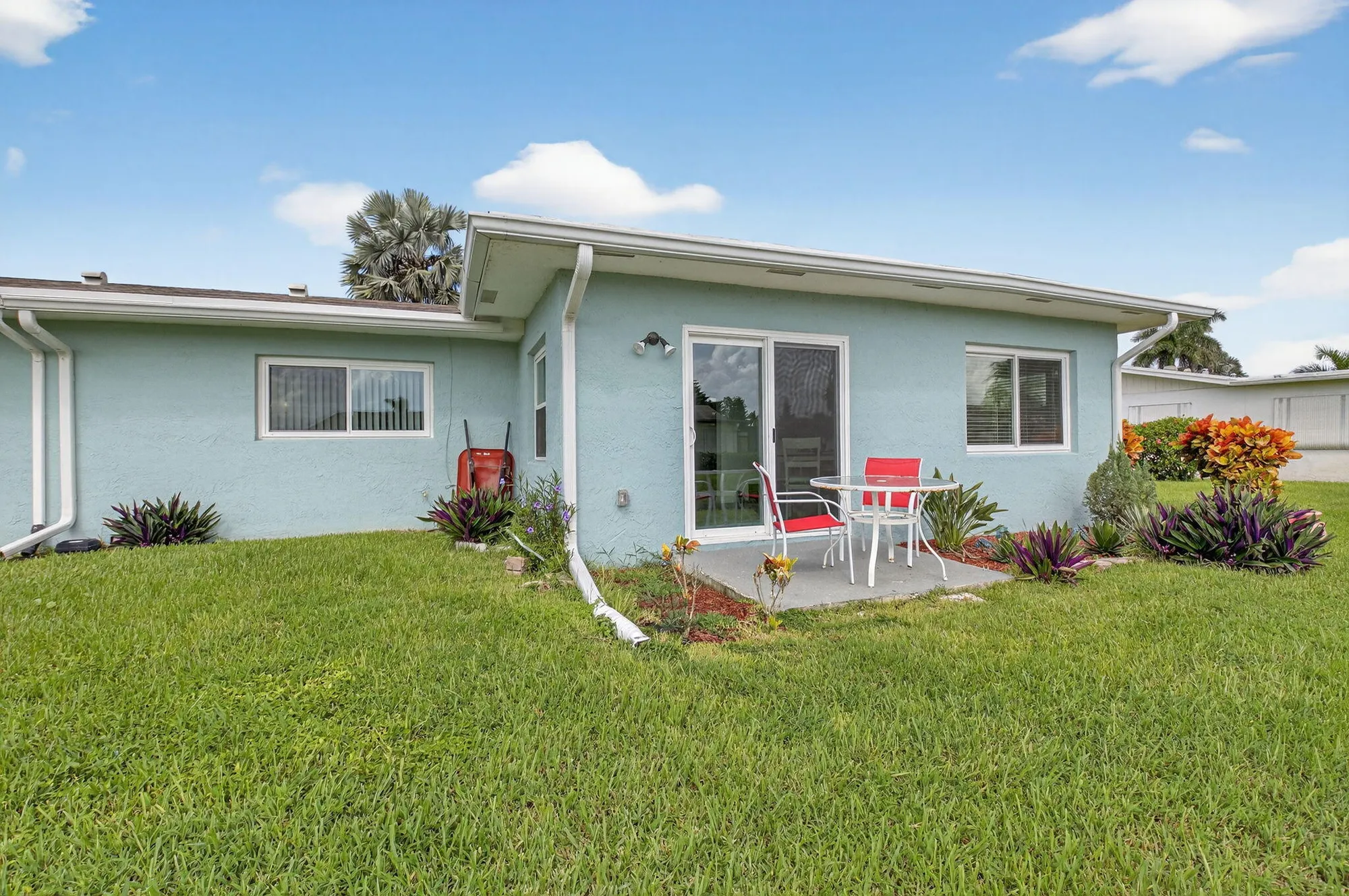 Property Slideshow image 28 of 42 | 6318 overland dr, Delray Beach, FL, 33484