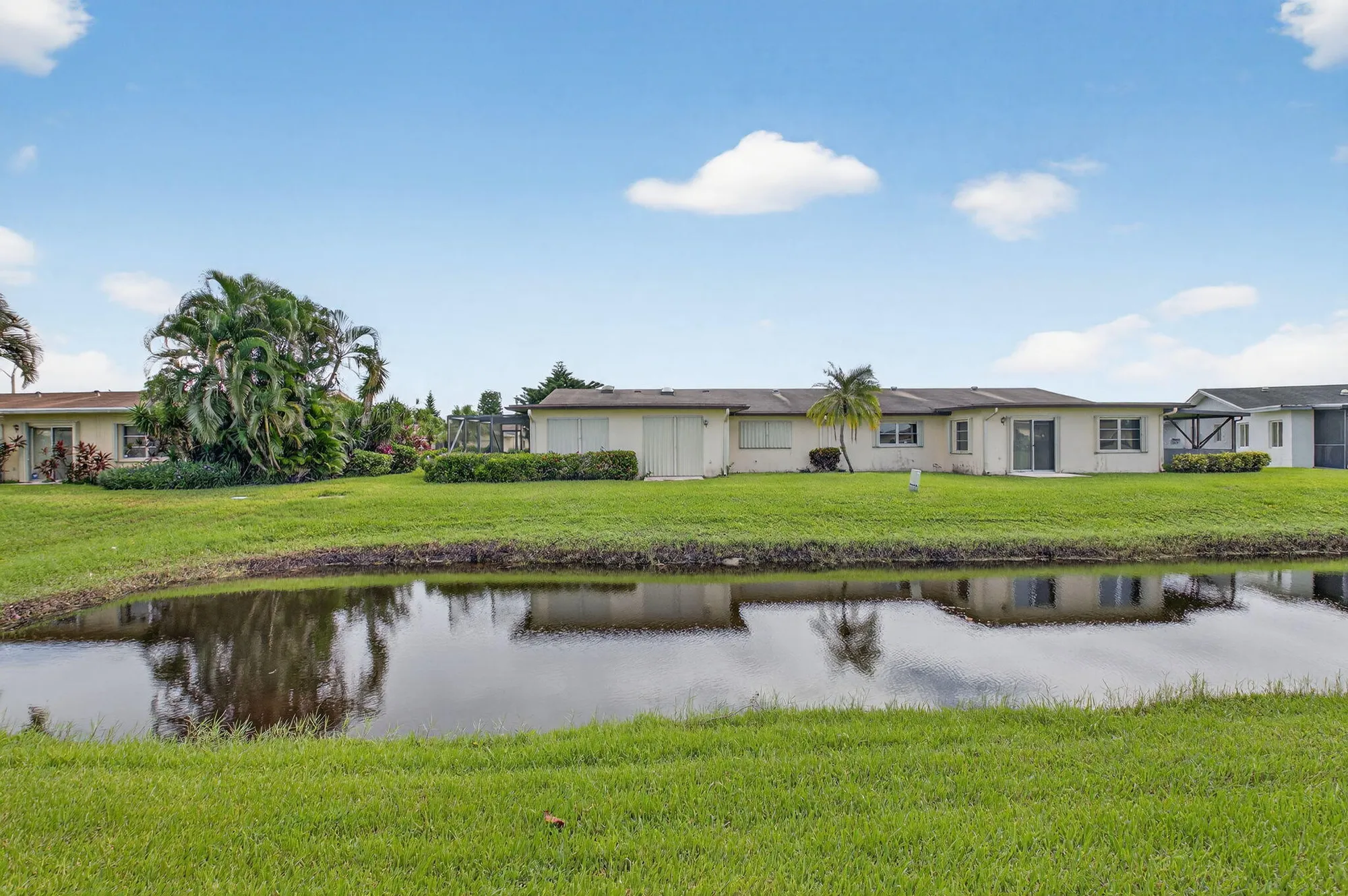 Property Slideshow image 30 of 42 | 6318 overland dr, Delray Beach, FL, 33484