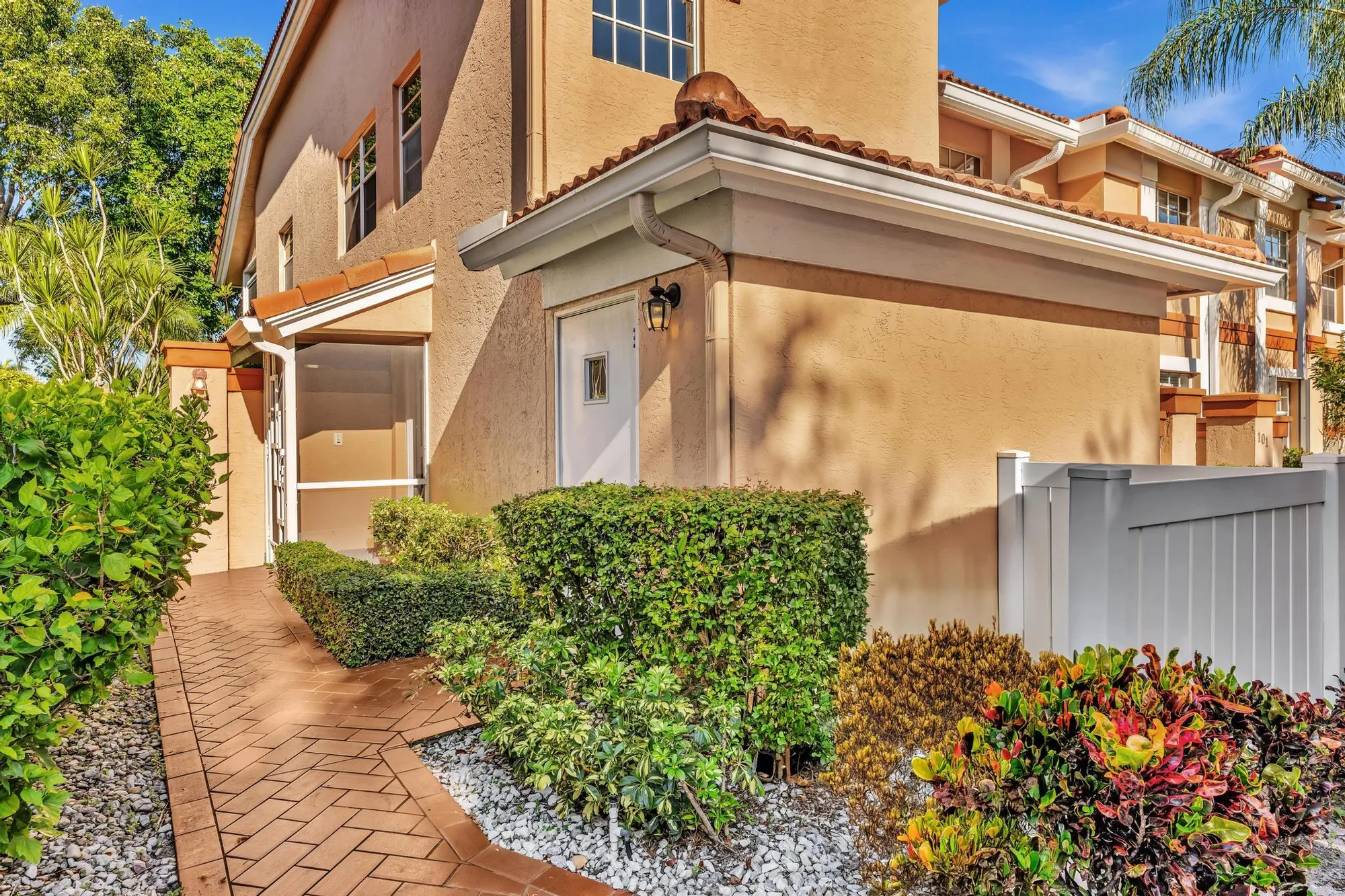 Property Slideshow image 1 of 90 | 9589 shadybrook dr apt 201, Boynton Beach, FL, 33437