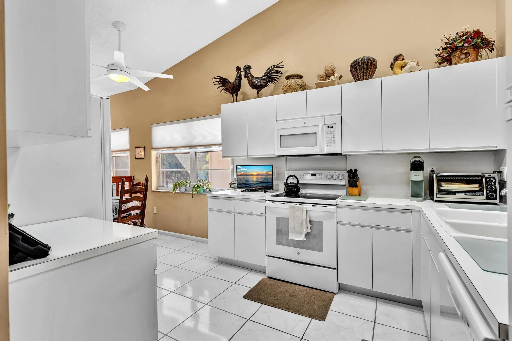 Property Slideshow image 45 of 90 | 9589 shadybrook dr apt 201, Boynton Beach, FL, 33437